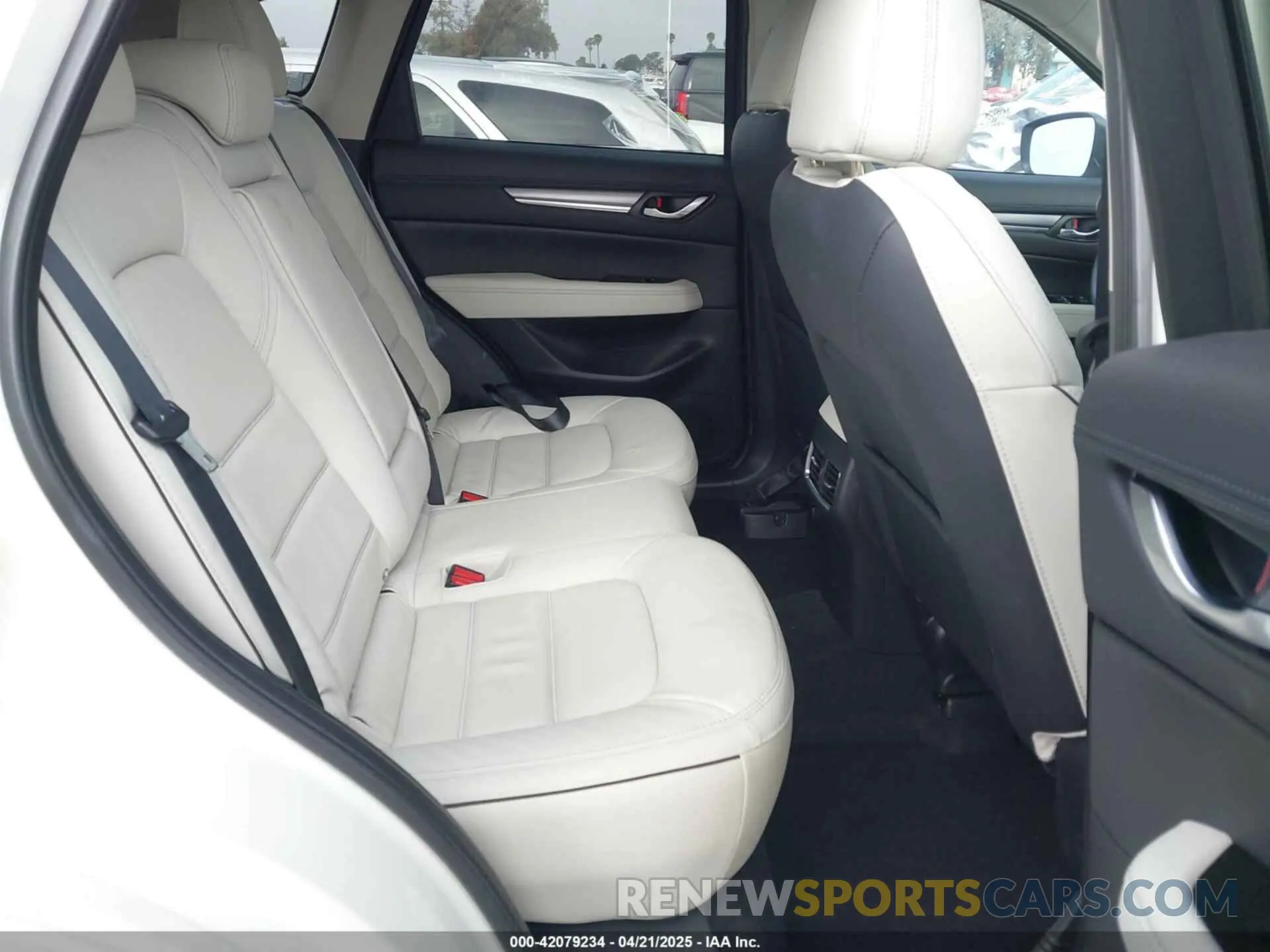 8 Фотография поврежденного автомобиля JM3KFBEM2S0637206 MAZDA CX-5 2025