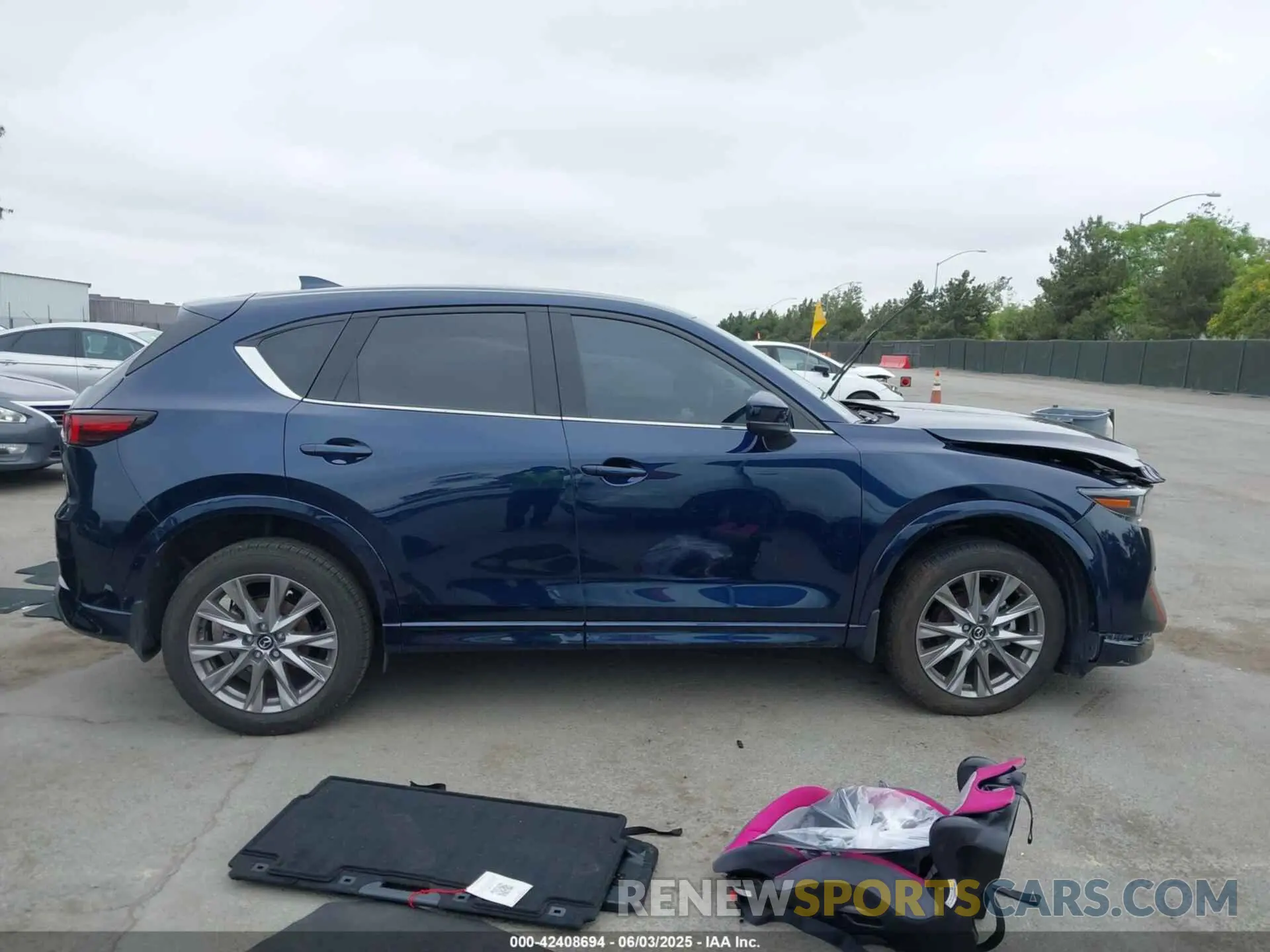 13 Photograph of a damaged car JM3KFBEM5S0575509 MAZDA CX-5 2025