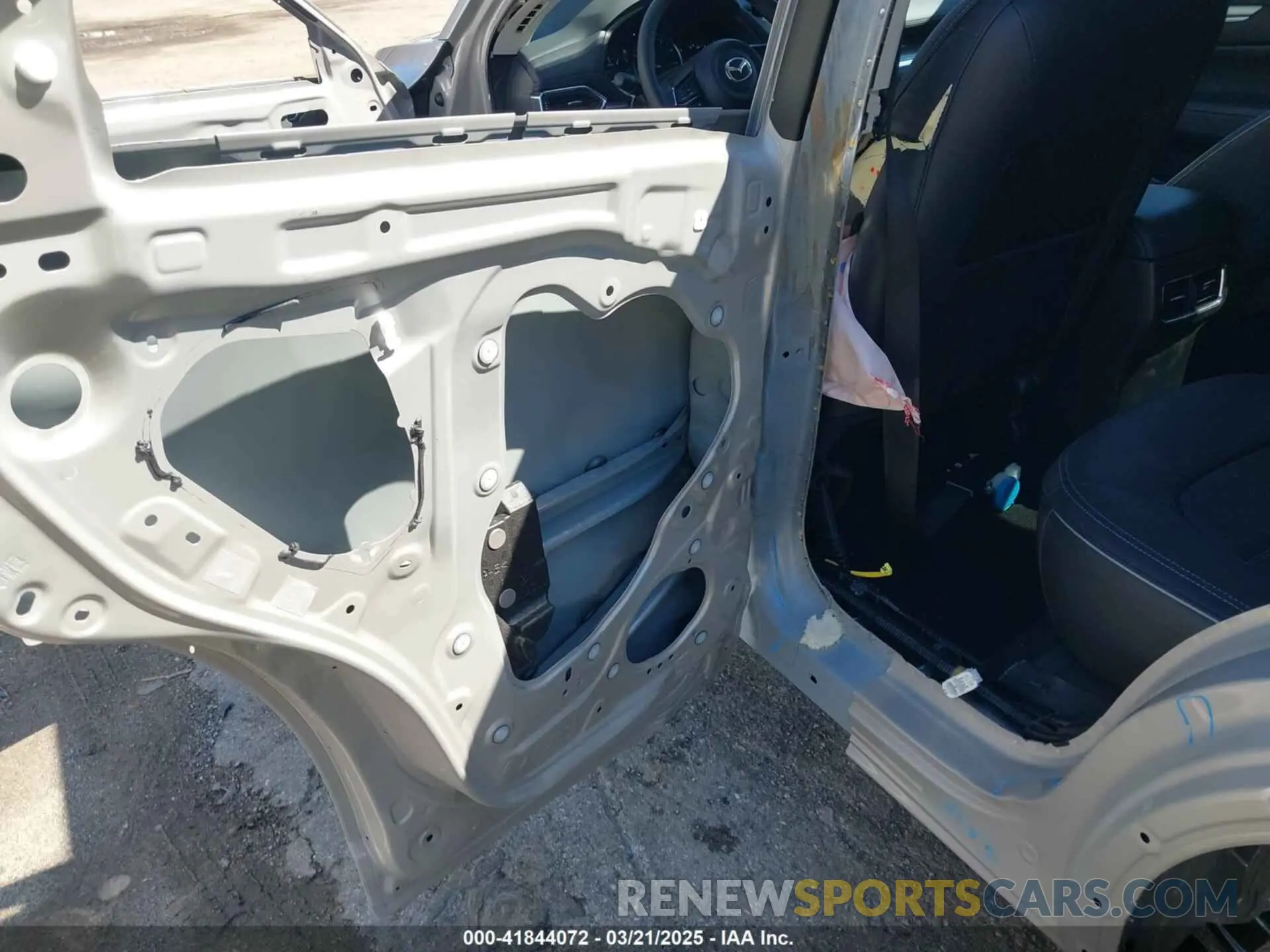 20 Фотография поврежденного автомобиля JM3KFBEM9S0579269 MAZDA CX-5 2025