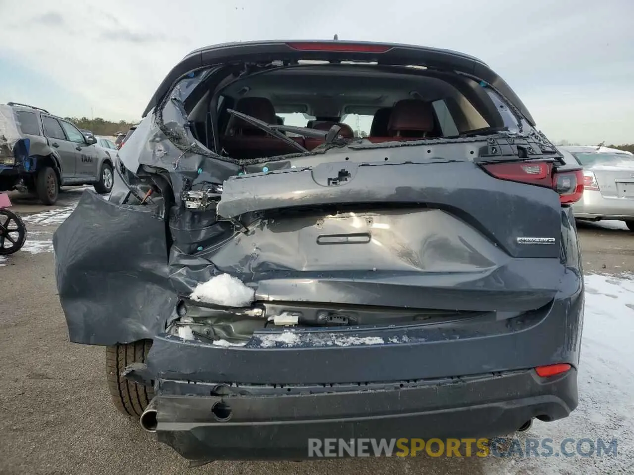 6 Photograph of a damaged car JM3KFBCM7P0205124 MAZDA CX-5 PREFE 2023