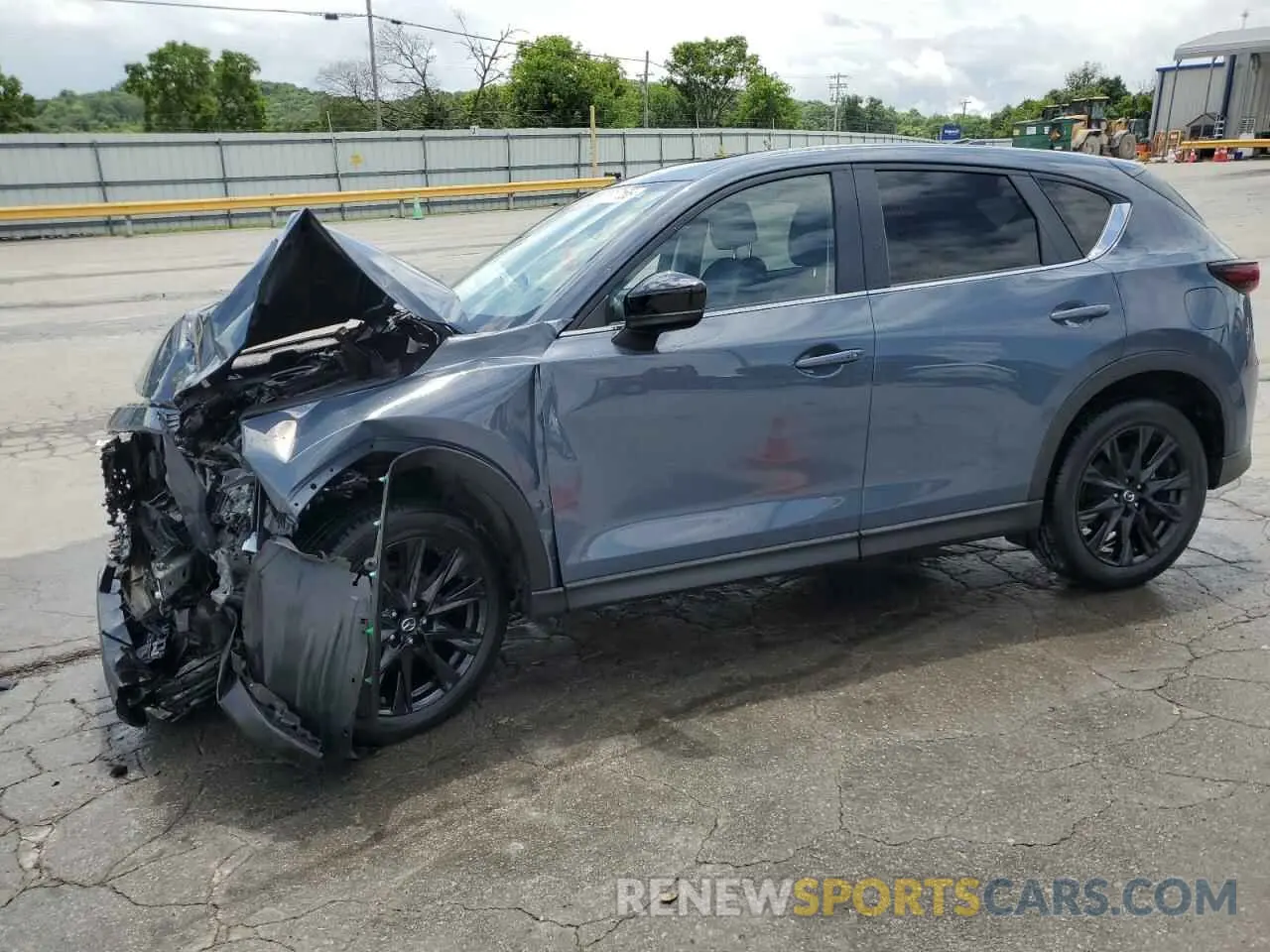 1 Фотография поврежденного автомобиля JM3KFBCM7P0263413 MAZDA CX-5 PREFE 2023
