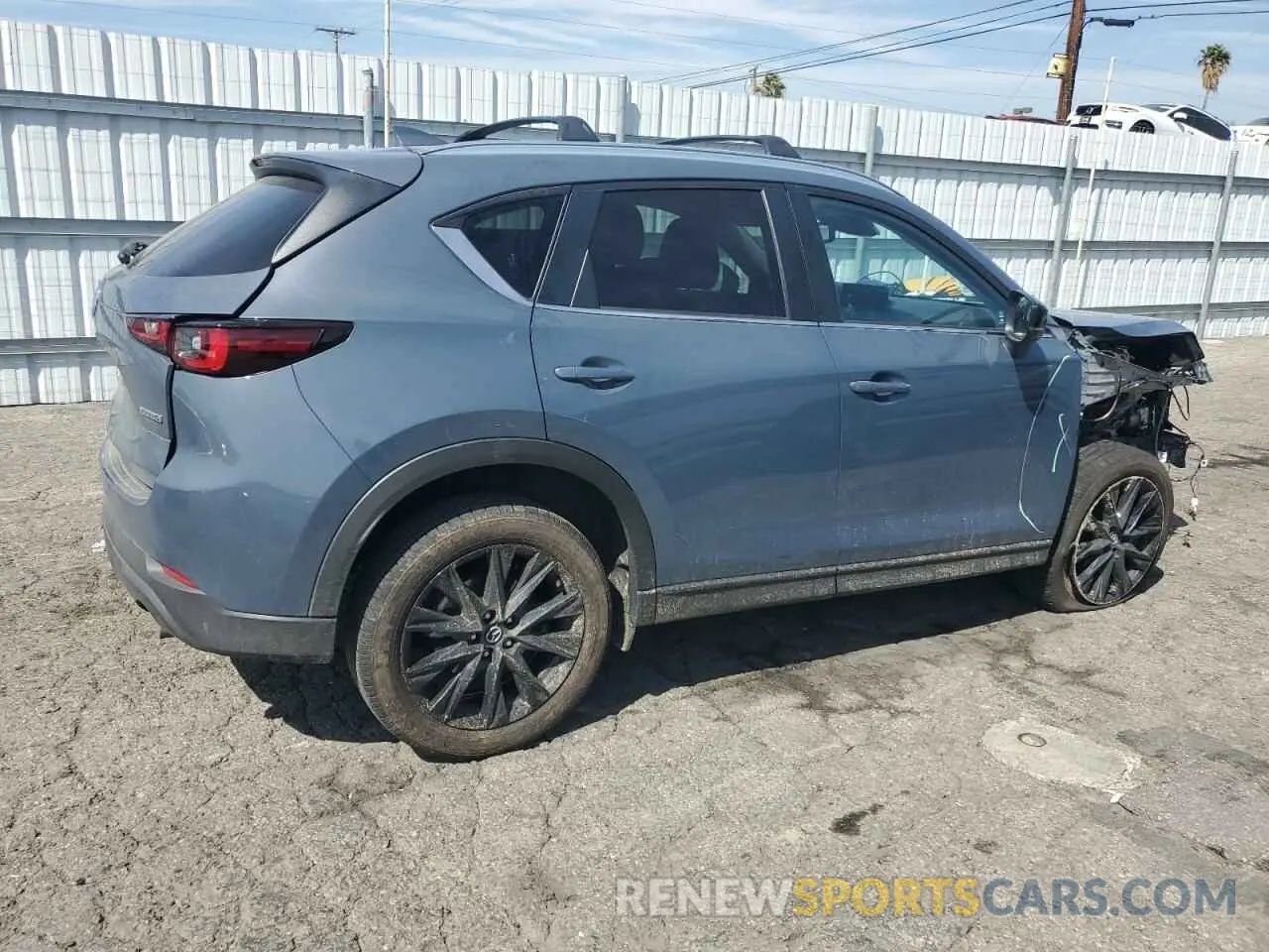3 Фотография поврежденного автомобиля JM3KFBCL4R0509473 MAZDA CX-5 PREFE 2024