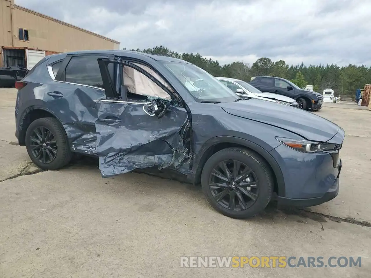 4 Фотография поврежденного автомобиля JM3KFBCL8R0469138 MAZDA CX-5 PREFE 2024