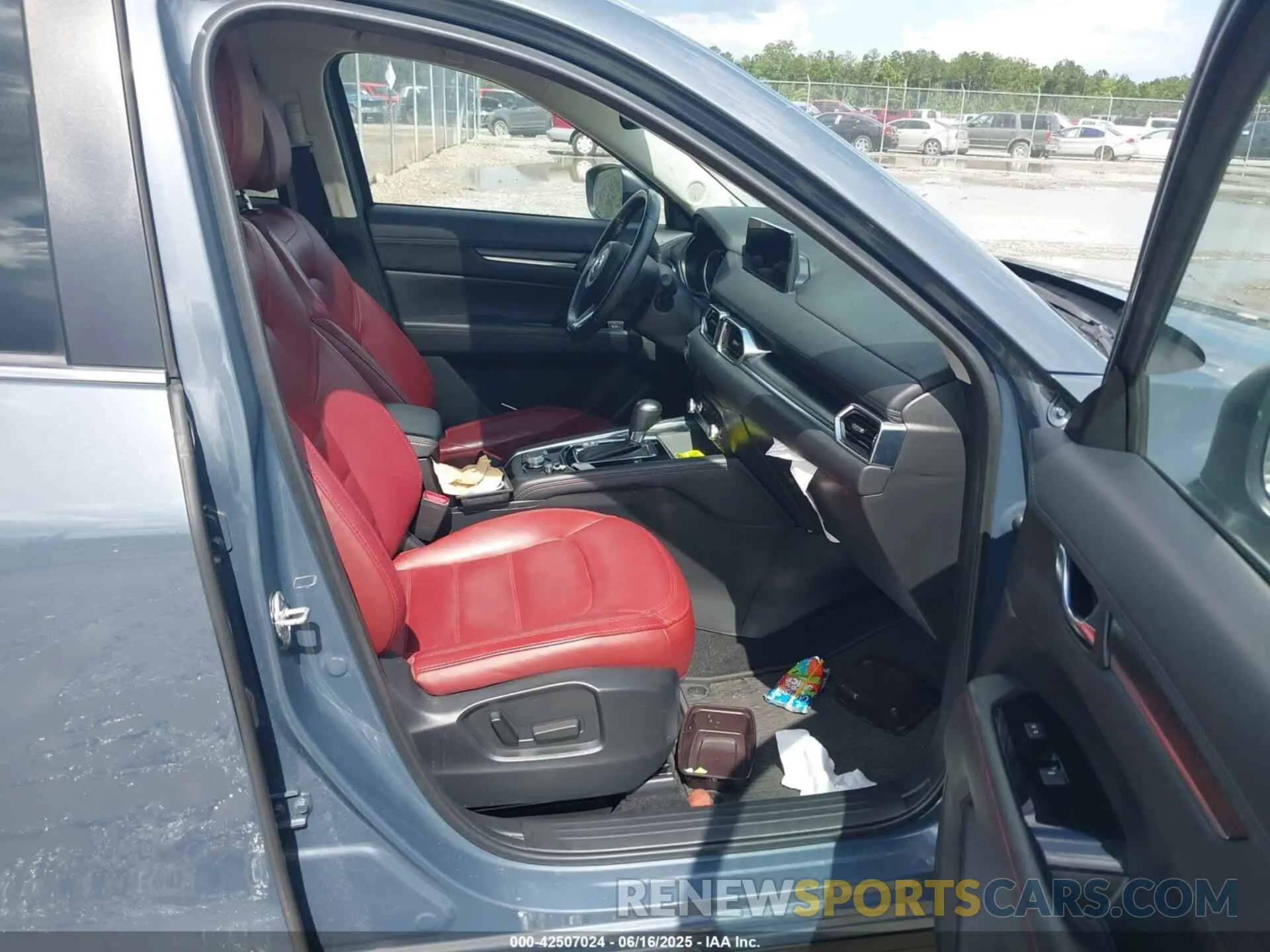 5 Фотография поврежденного автомобиля JM3KSBCM4N0532335 MAZDA CX-5 PREFERRED 2022