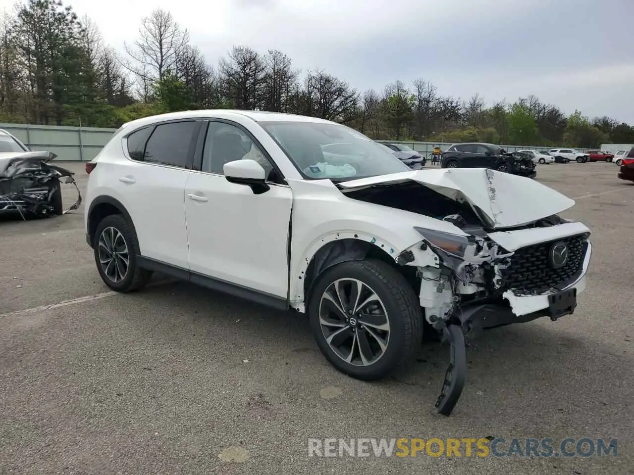 4 Photograph of a damaged car JM3KFBDM5N1540517 MAZDA CX-5 PREMI 2022