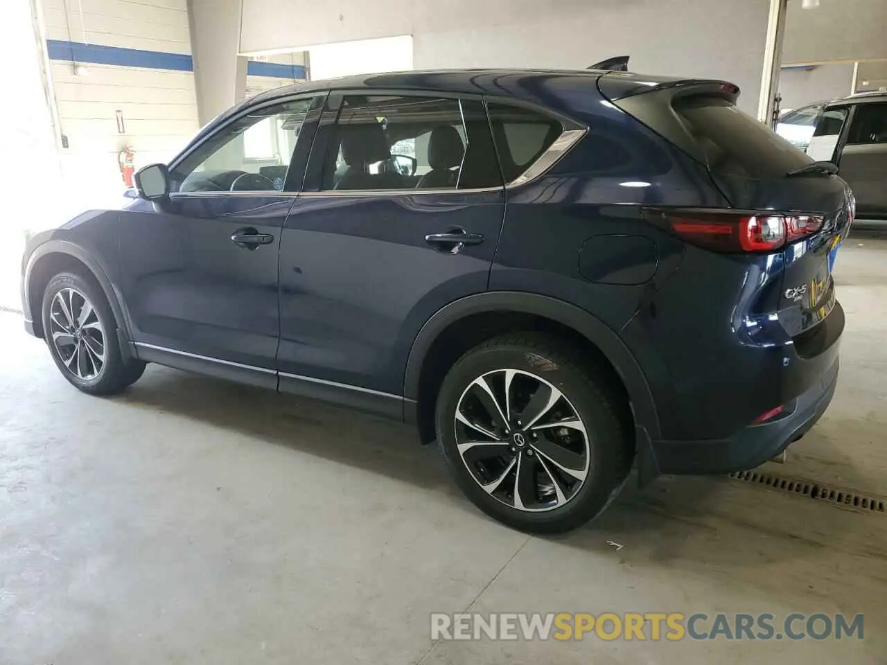 2 Photograph of a damaged car JM3KFBEM0N0558184 MAZDA CX-5 PREMI 2022