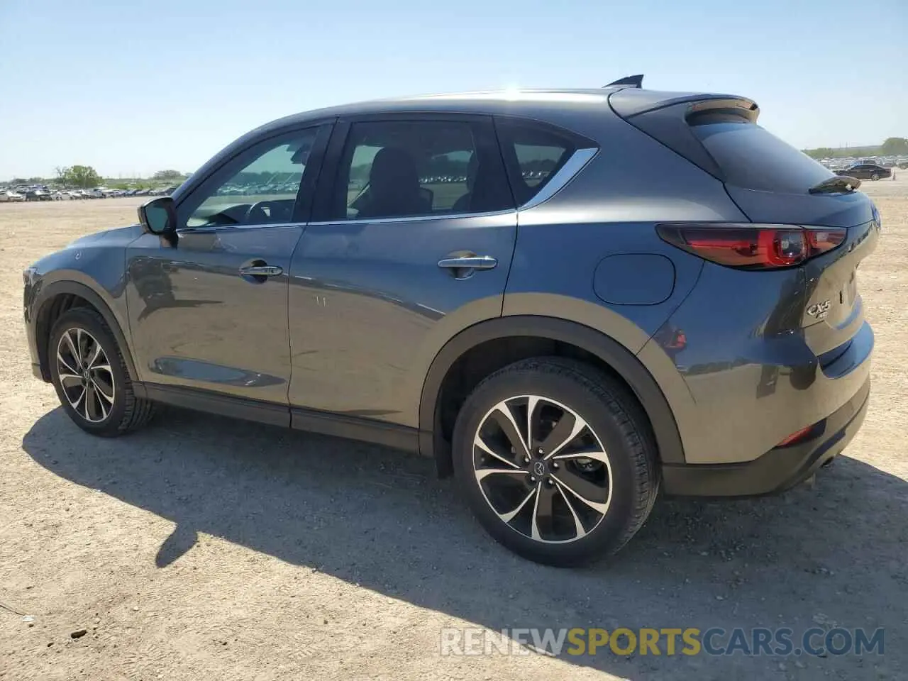 2 Фотография поврежденного автомобиля JM3KFBEMXN0563683 MAZDA CX-5 PREMI 2022
