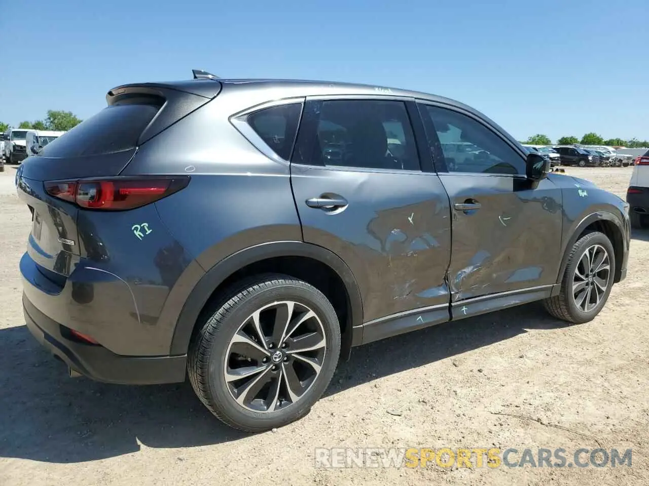3 Фотография поврежденного автомобиля JM3KFBEMXN0563683 MAZDA CX-5 PREMI 2022