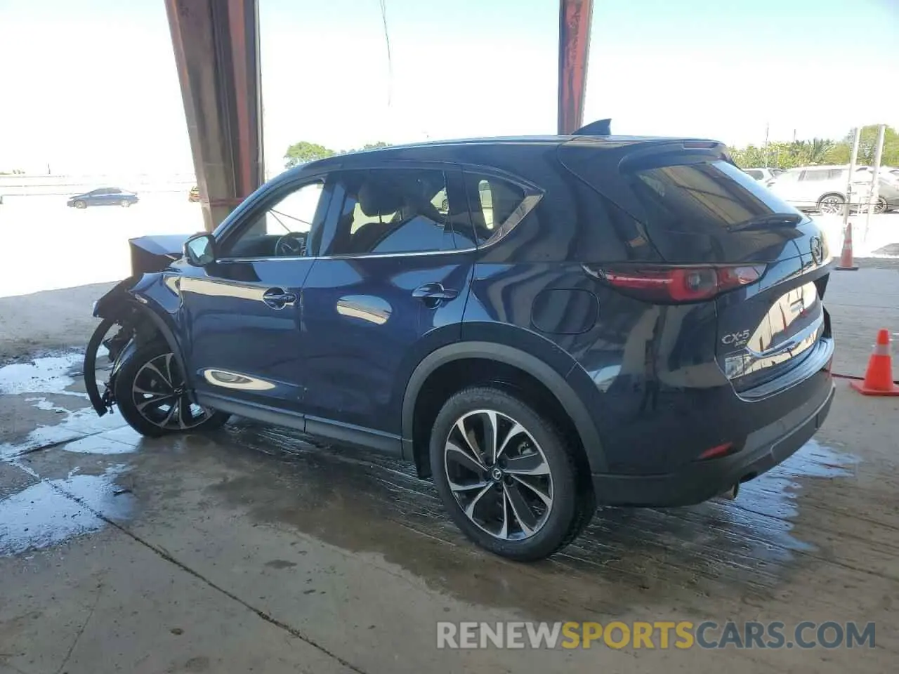 2 Фотография поврежденного автомобиля JM3KFBDM6P0261800 MAZDA CX-5 PREMI 2023