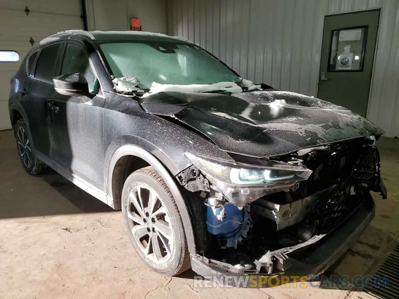 4 Photograph of a damaged car JM3KFBDM8P0195489 MAZDA CX-5 PREMI 2023