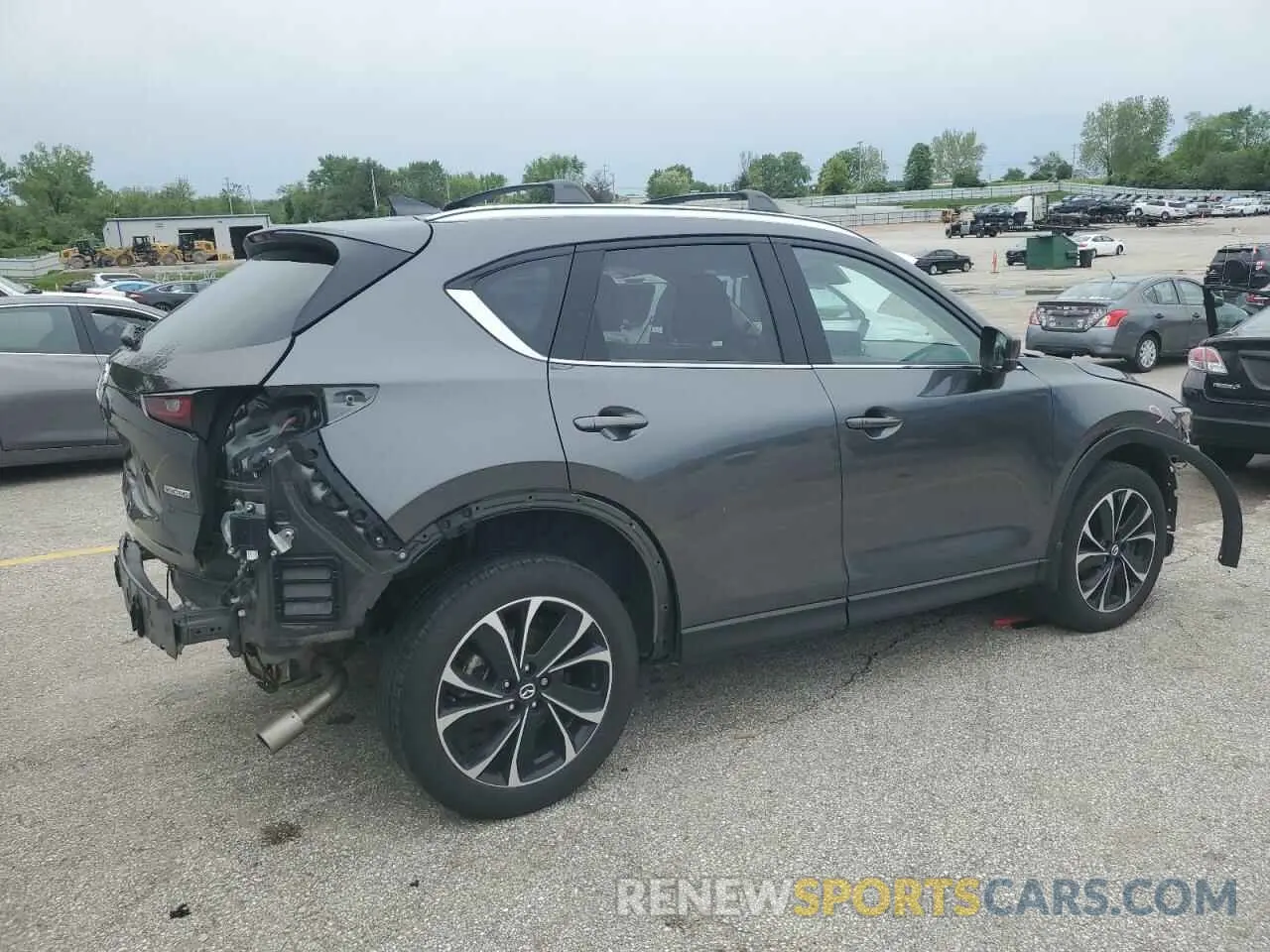 3 Фотография поврежденного автомобиля JM3KFBDM9P0198417 MAZDA CX-5 PREMI 2023