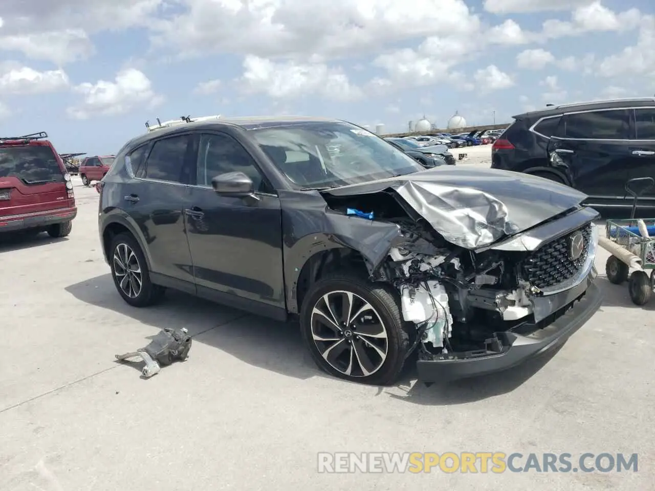 4 Photograph of a damaged car JM3KFBEM8P0275504 MAZDA CX-5 PREMI 2023