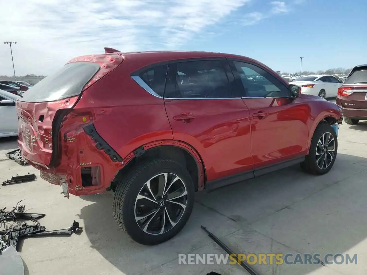 3 Фотография поврежденного автомобиля JM3KFBEM9P0131265 MAZDA CX-5 PREMI 2023