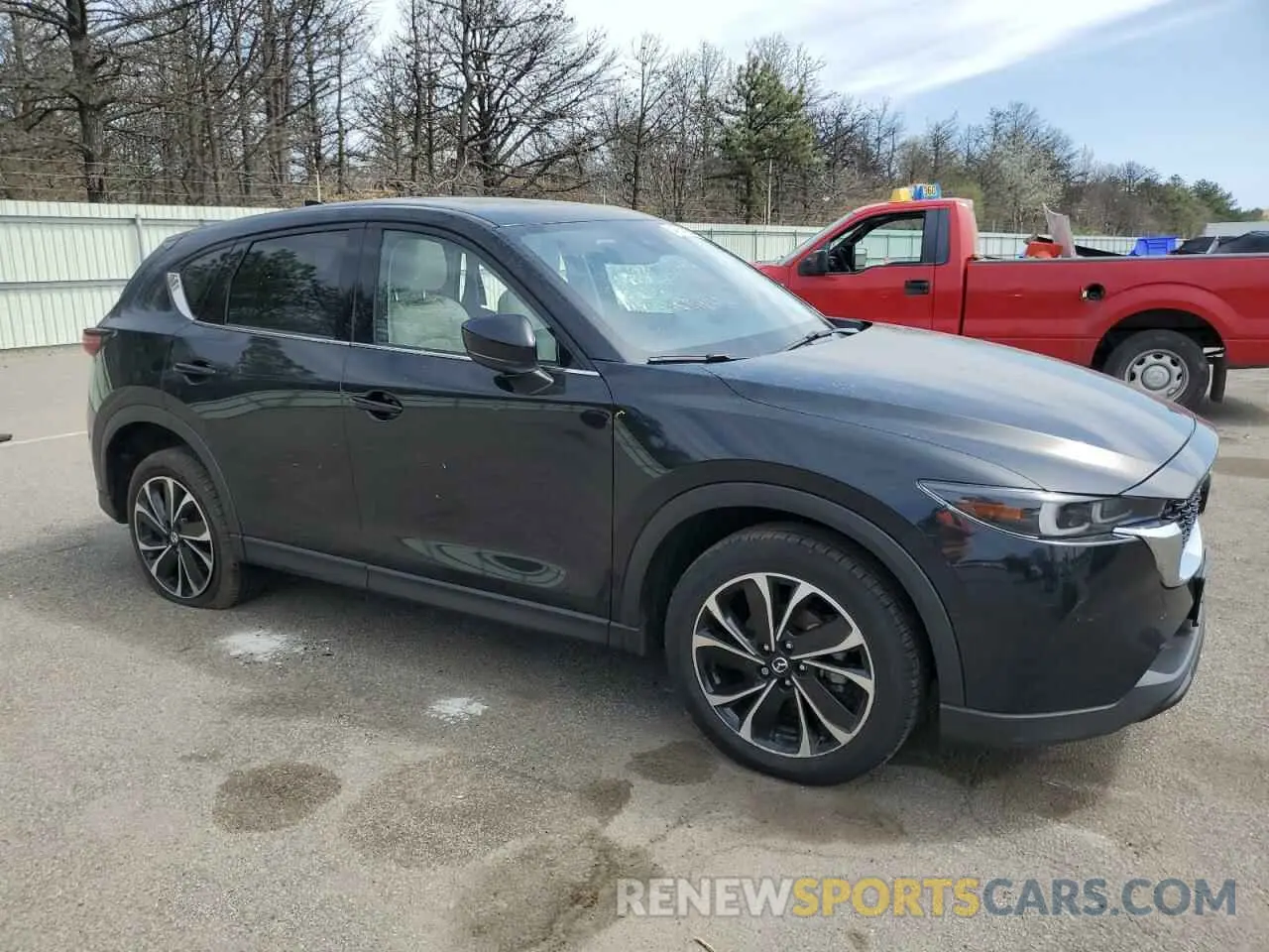 4 Фотография поврежденного автомобиля JM3KFBEMXP0122915 MAZDA CX-5 PREMI 2023