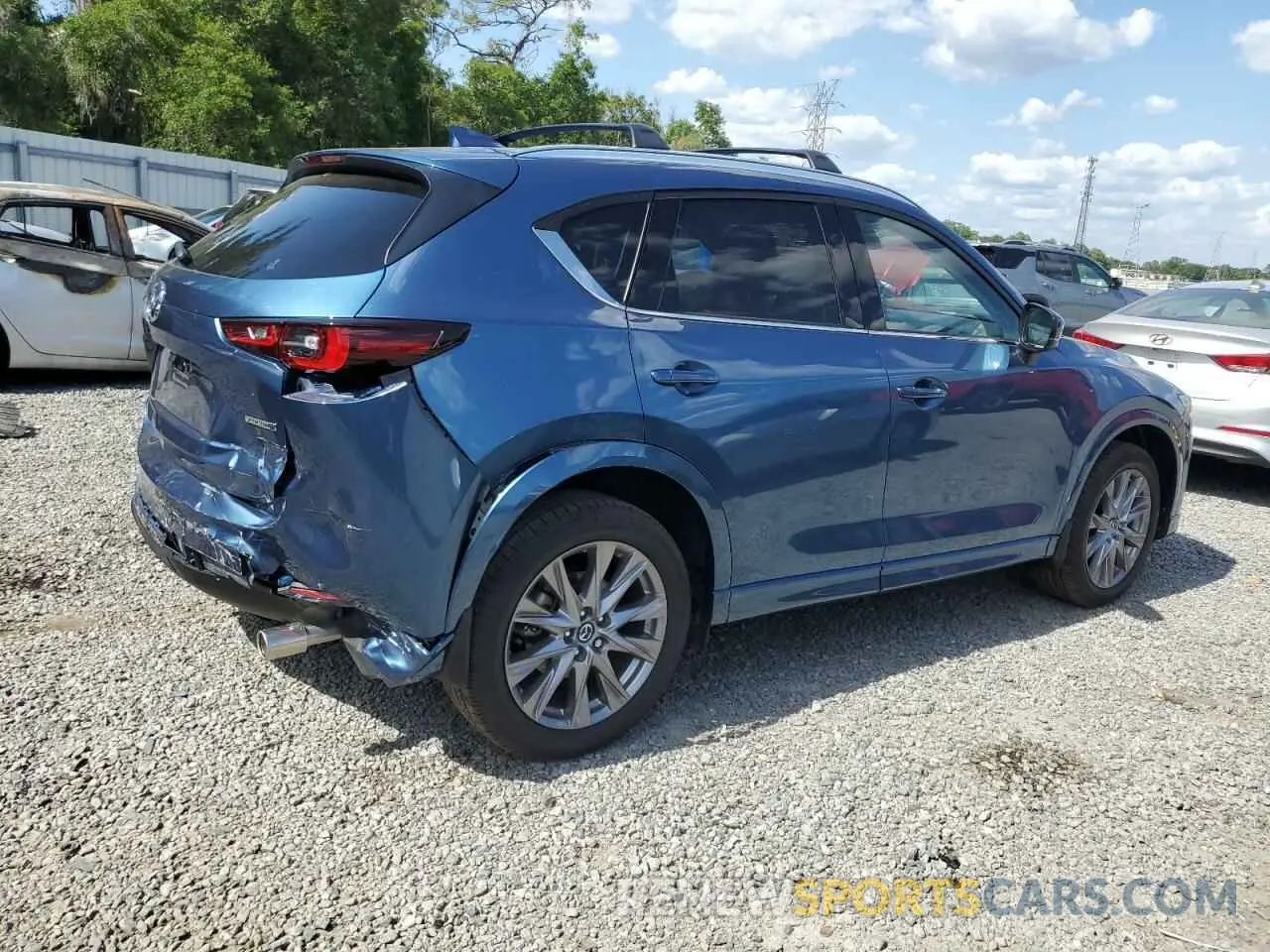 3 Фотография поврежденного автомобиля JM3KFBDL7R0519977 MAZDA CX-5 PREMI 2024