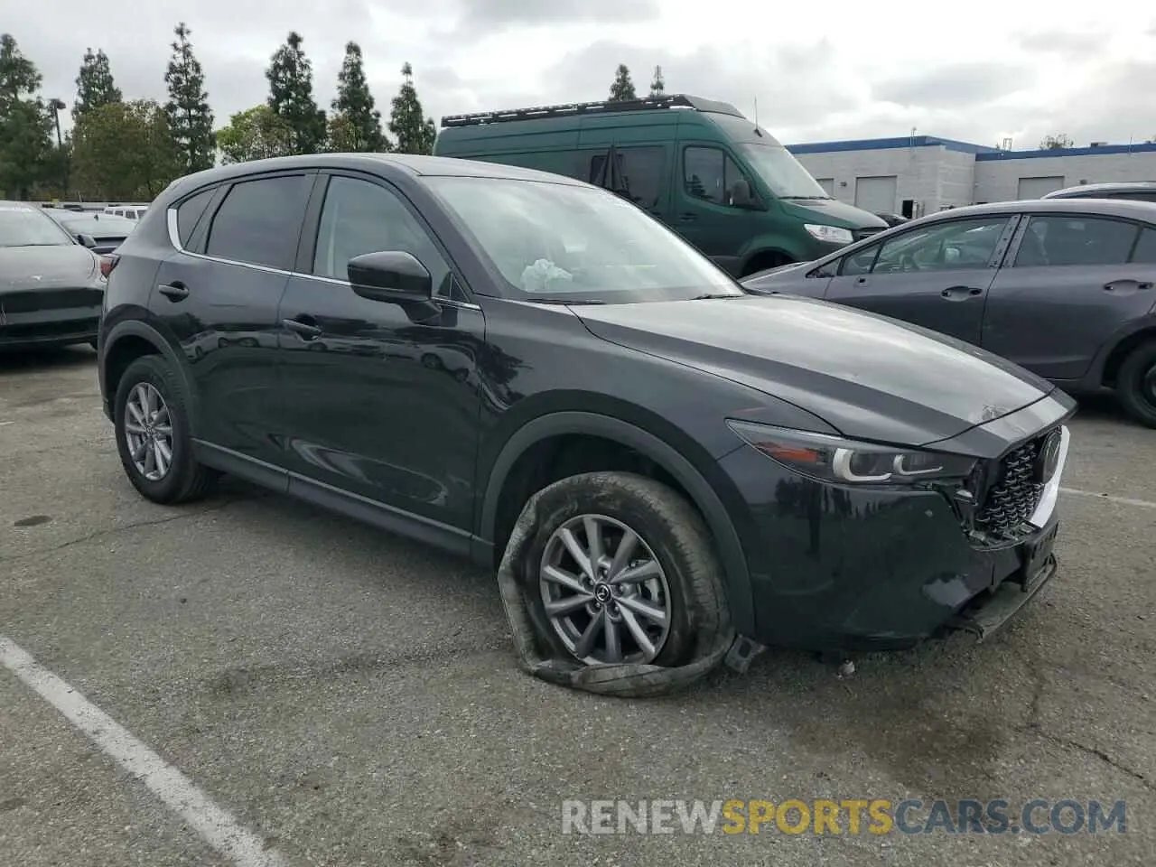4 Фотография поврежденного автомобиля JM3KFBBM0P0178057 MAZDA CX-5 SELEC 2023