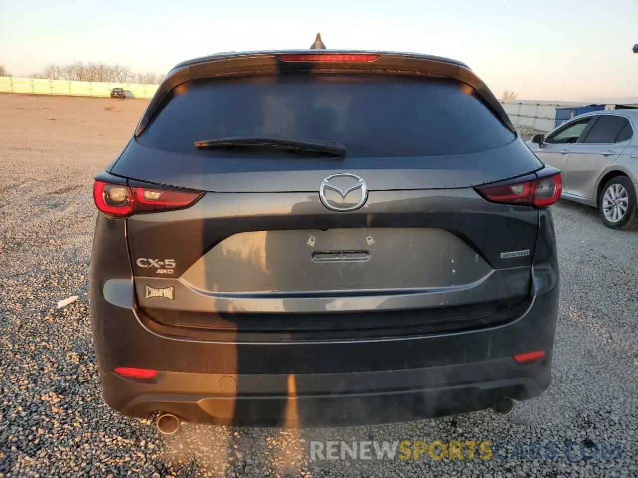 6 Photograph of a damaged car JM3KFBBM2P0144220 MAZDA CX-5 SELEC 2023