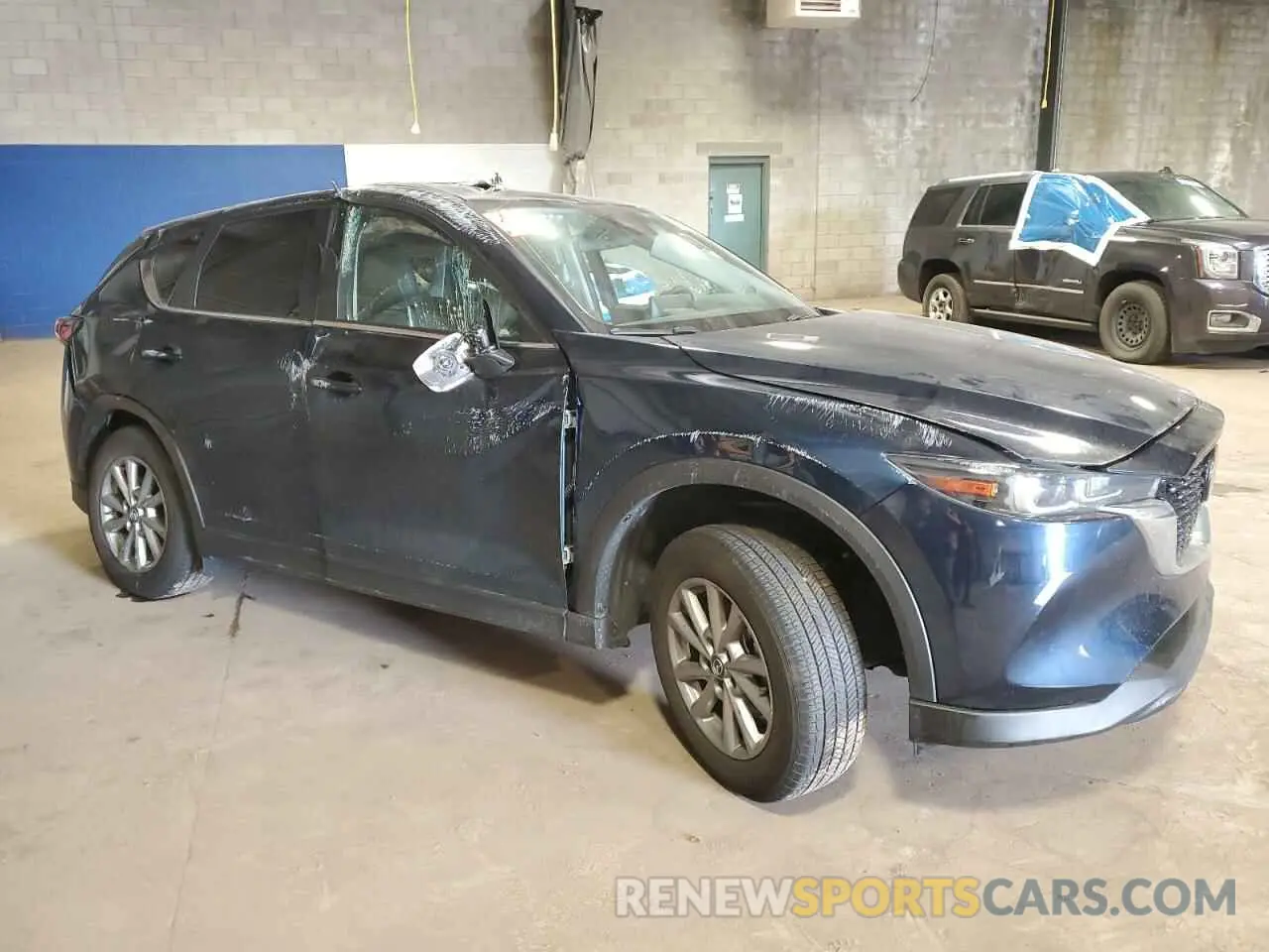 4 Photograph of a damaged car JM3KFBBM2P0286115 MAZDA CX-5 SELEC 2023