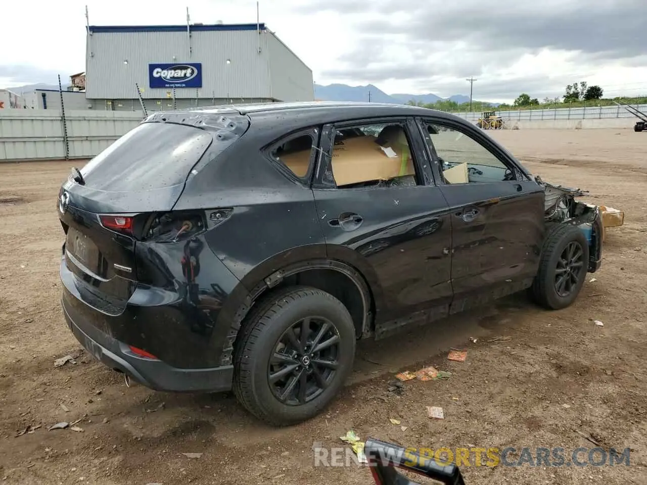 3 Фотография поврежденного автомобиля JM3KFBBMXP0111689 MAZDA CX-5 SELEC 2023