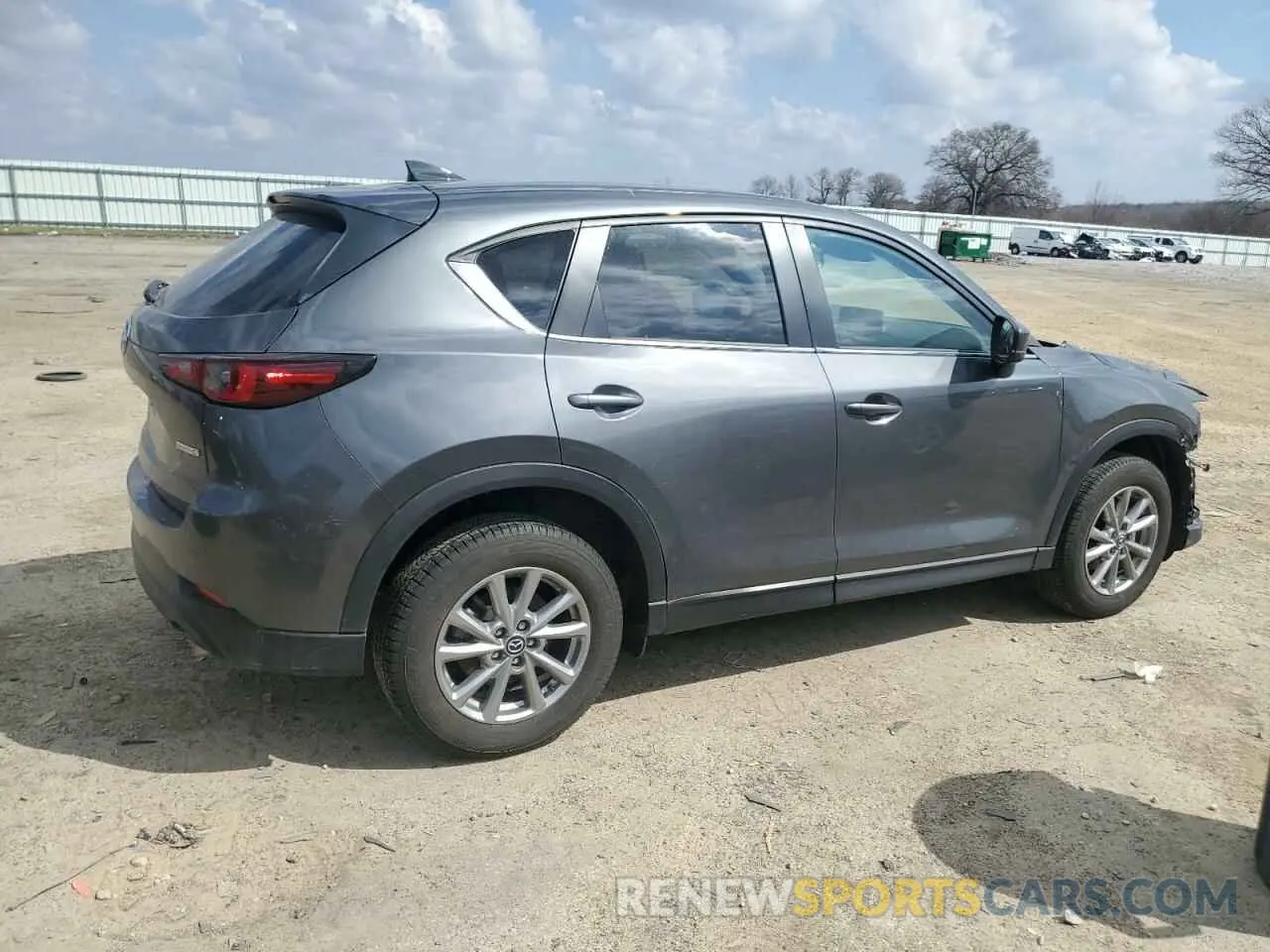 3 Фотография поврежденного автомобиля JM3KFBBMXP0147964 MAZDA CX-5 SELEC 2023