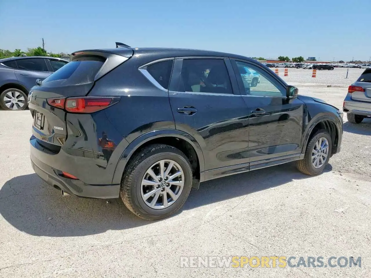 3 Фотография поврежденного автомобиля JM3KFBBL0R0463934 MAZDA CX-5 SELEC 2024