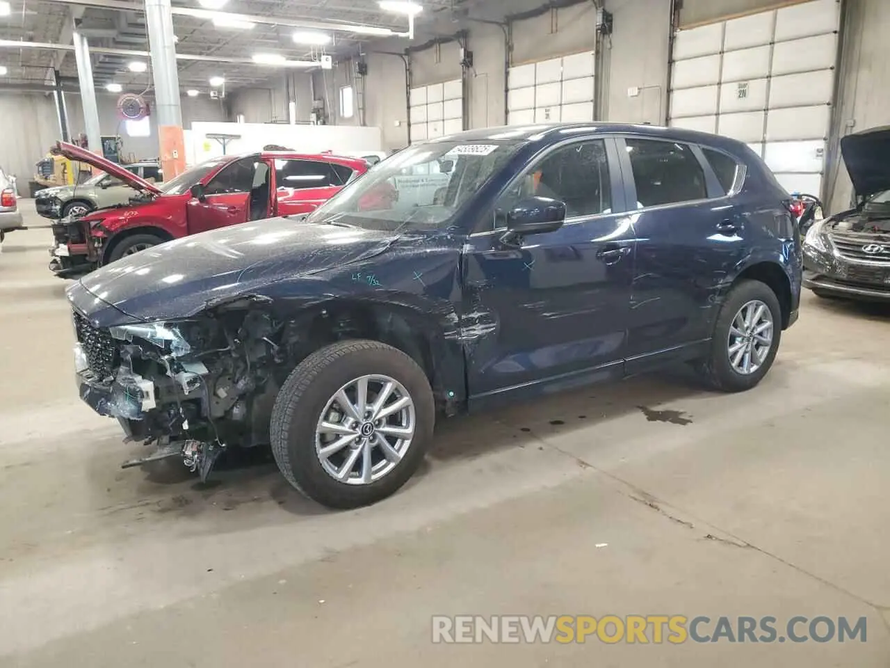 1 Фотография поврежденного автомобиля JM3KFBBL0R0465019 MAZDA CX-5 SELEC 2024