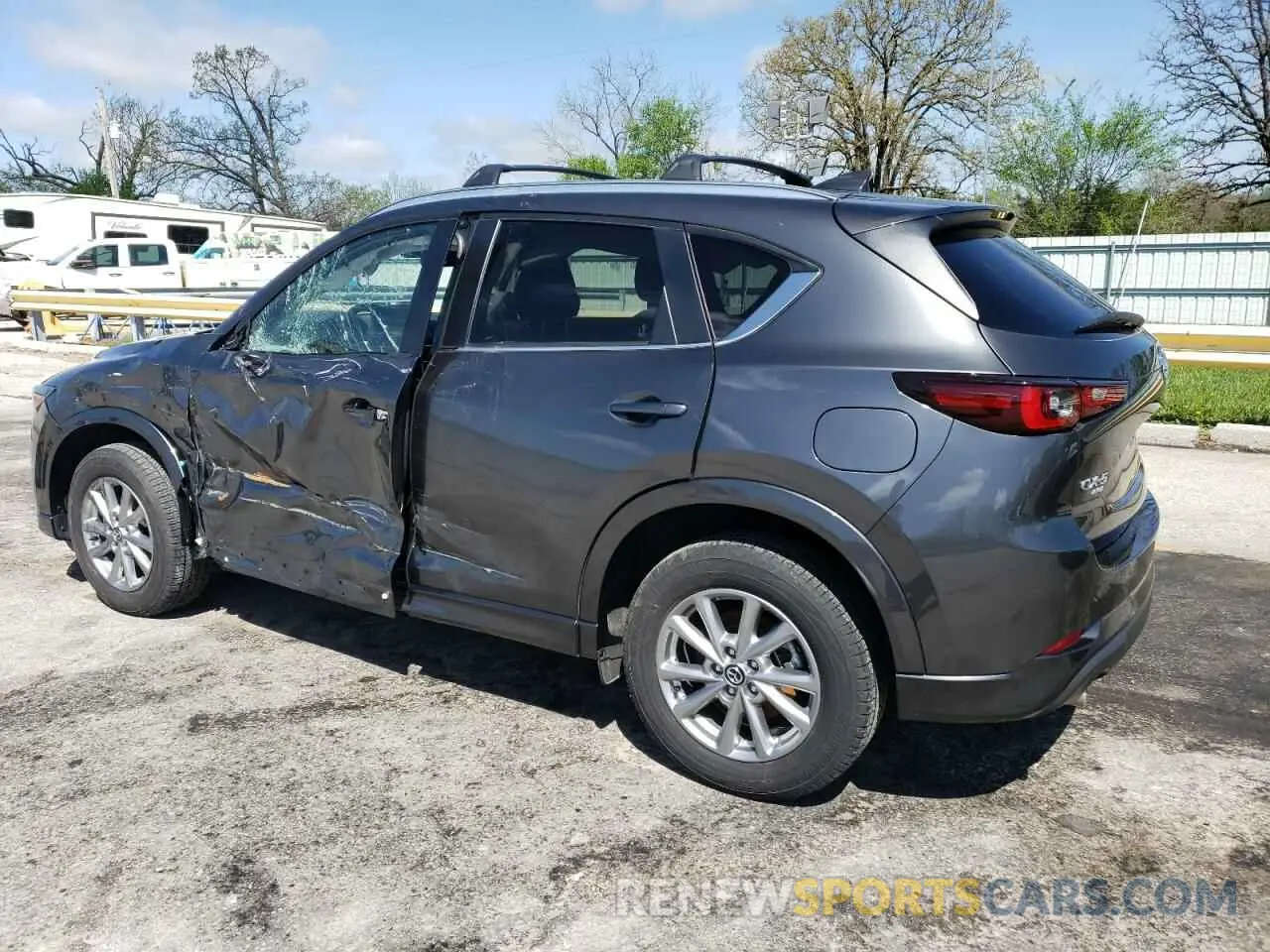 2 Фотография поврежденного автомобиля JM3KFBBL5R0476050 MAZDA CX-5 SELEC 2024