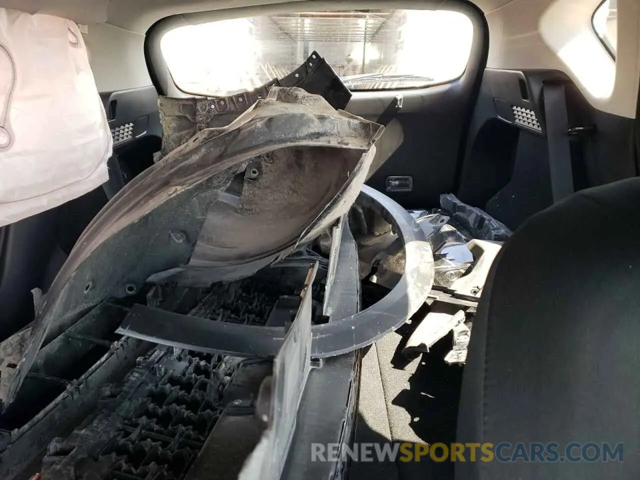 10 Фотография поврежденного автомобиля JM3KFBBM1R0394180 MAZDA CX-5 SELEC 2024