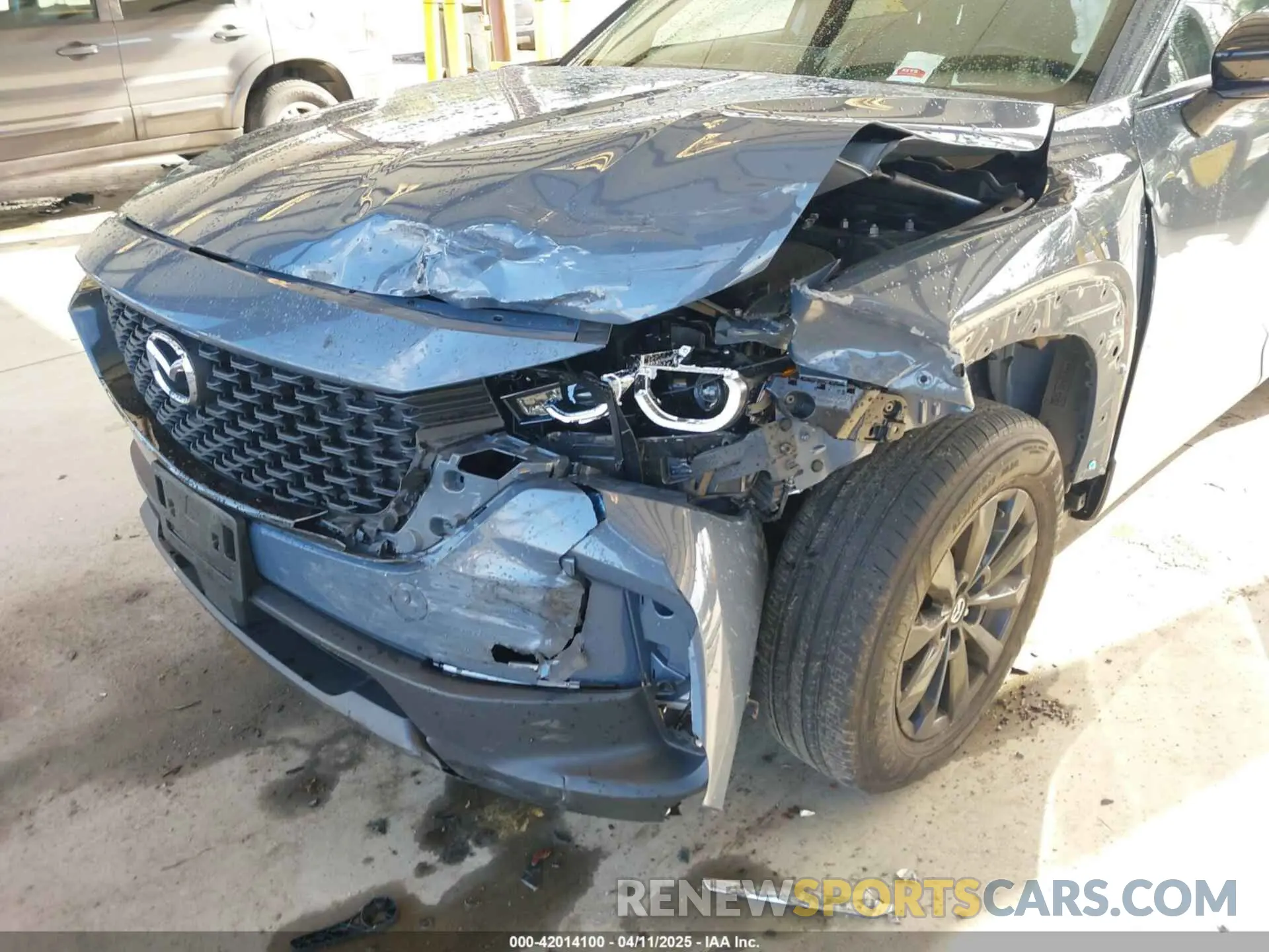 6 Photograph of a damaged car 7MMVABAM2PN110674 MAZDA CX-50 2023