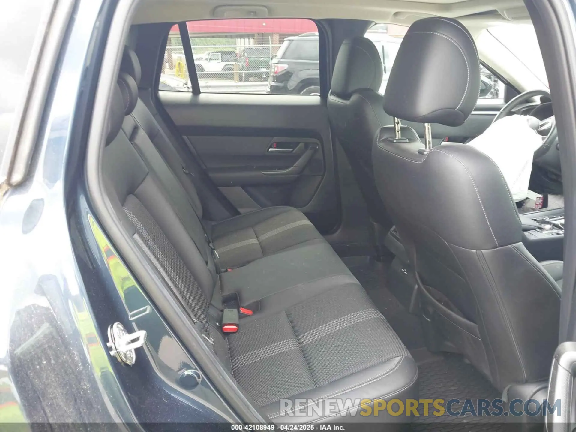 8 Фотография поврежденного автомобиля 7MMVABCM4PN119583 MAZDA CX-50 2023