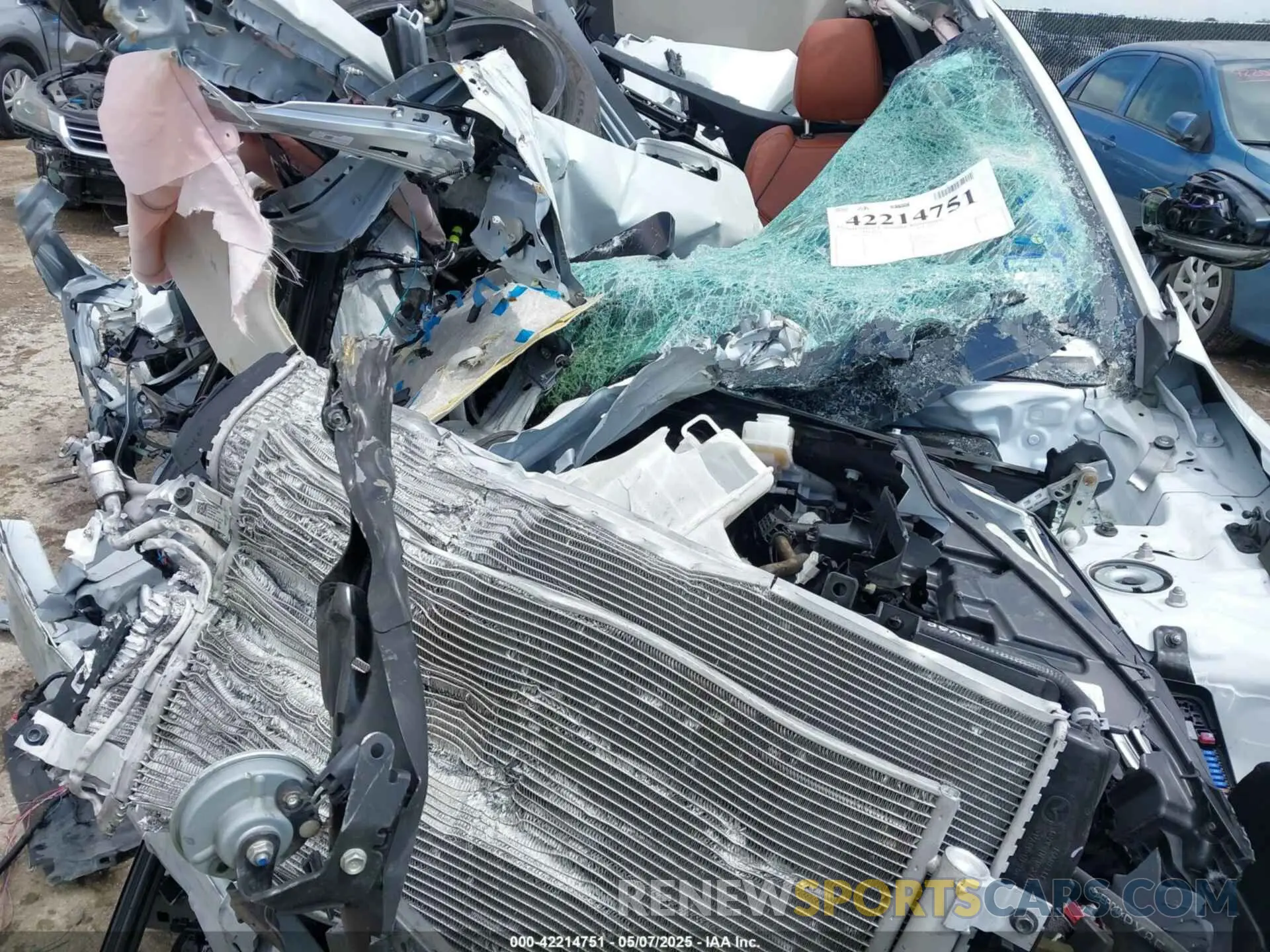 10 Photograph of a damaged car 7MMVABDY7PN138825 MAZDA CX-50 2023