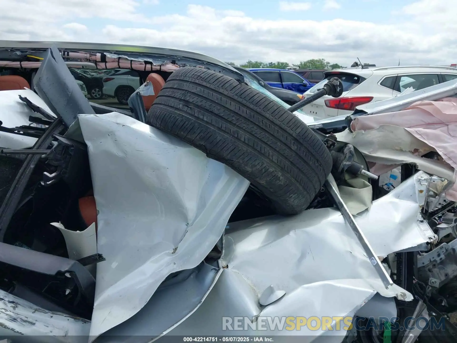 5 Photograph of a damaged car 7MMVABDY7PN138825 MAZDA CX-50 2023