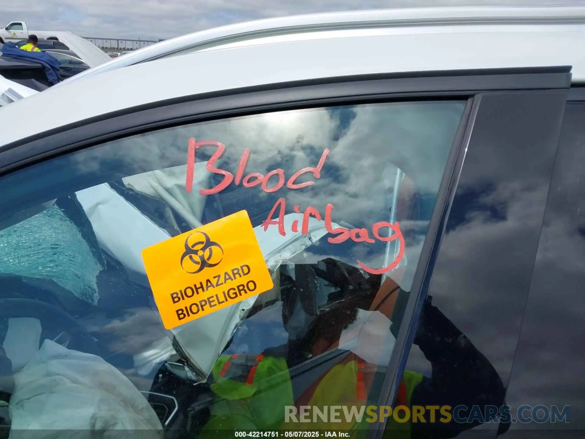 7 Photograph of a damaged car 7MMVABDY7PN138825 MAZDA CX-50 2023