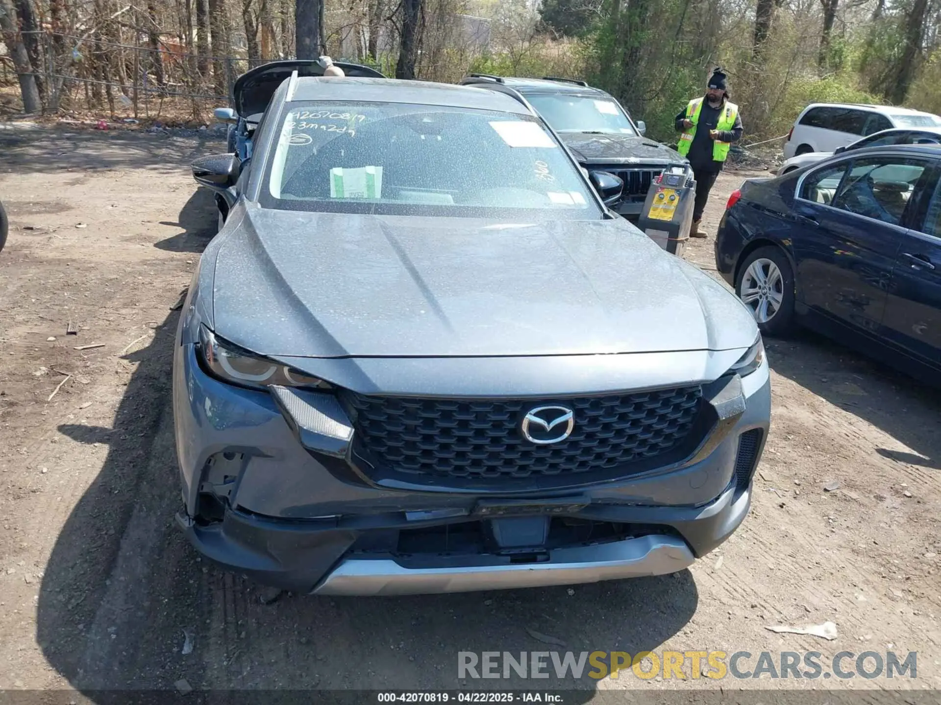 12 Фотография поврежденного автомобиля 7MMVABXY9PN143049 MAZDA CX-50 2023