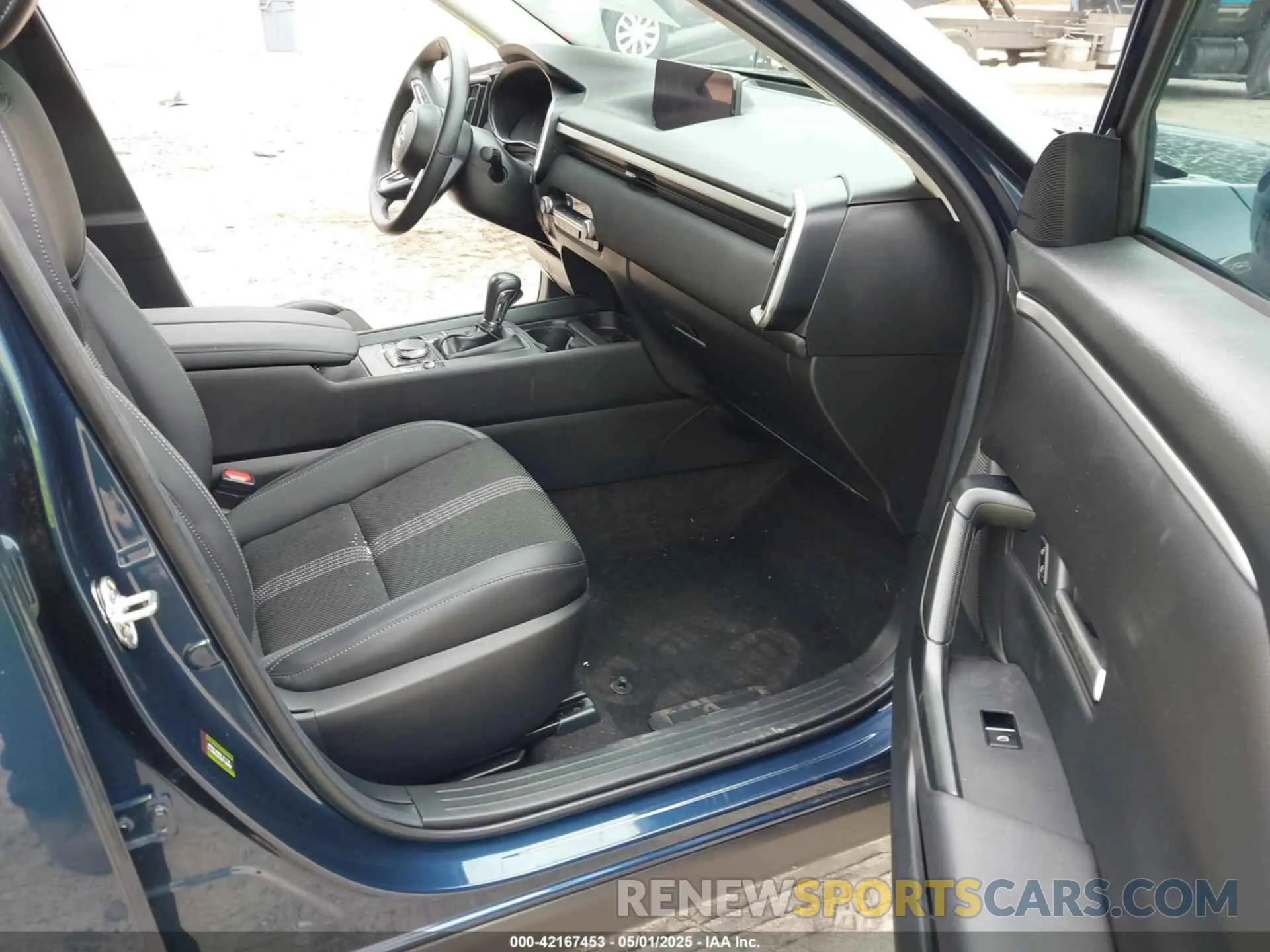 5 Фотография поврежденного автомобиля 7MMVABAM1RN199589 MAZDA CX-50 2024