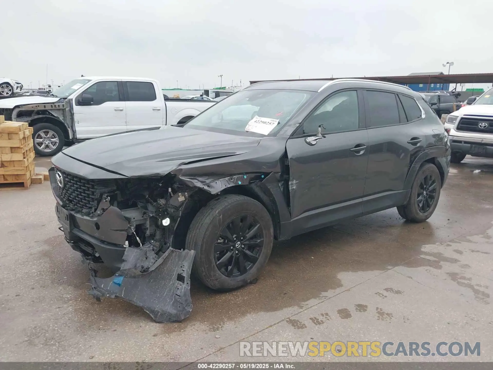 6 Photograph of a damaged car 7MMVABAM2RN207361 MAZDA CX-50 2024