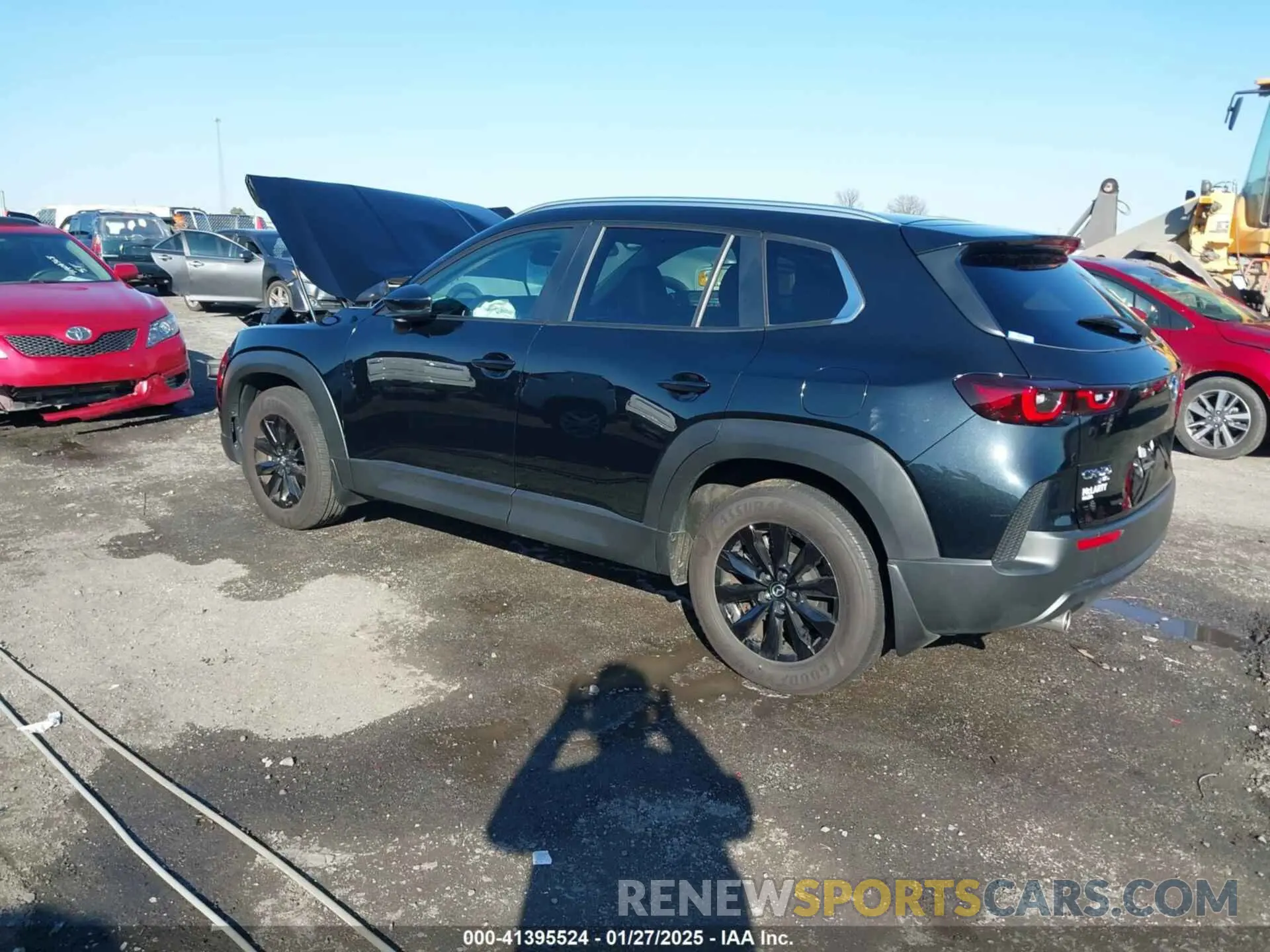 3 Photograph of a damaged car 7MMVABAM2RN211359 MAZDA CX-50 2024