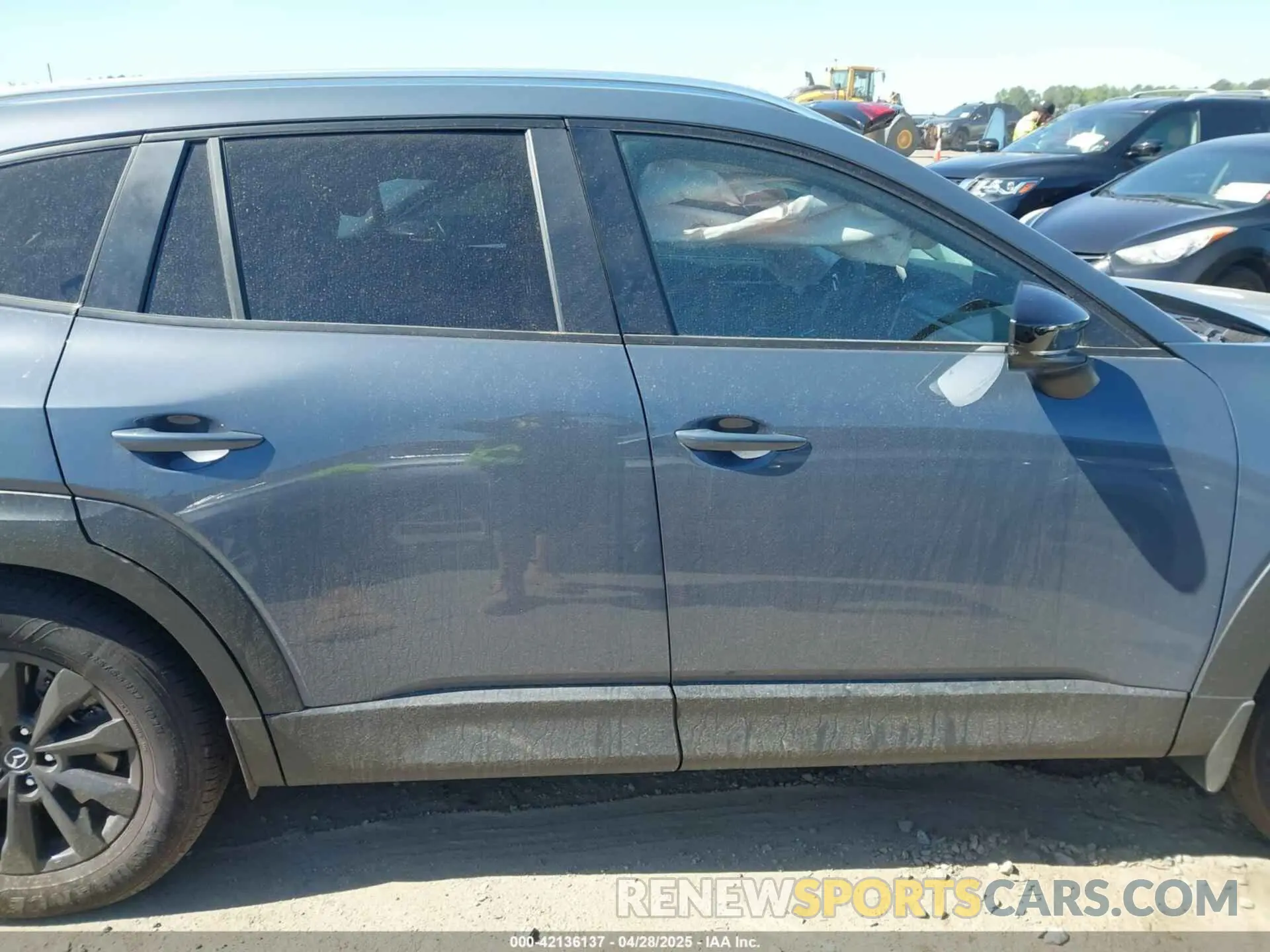 13 Photograph of a damaged car 7MMVABAM5RN192435 MAZDA CX-50 2024
