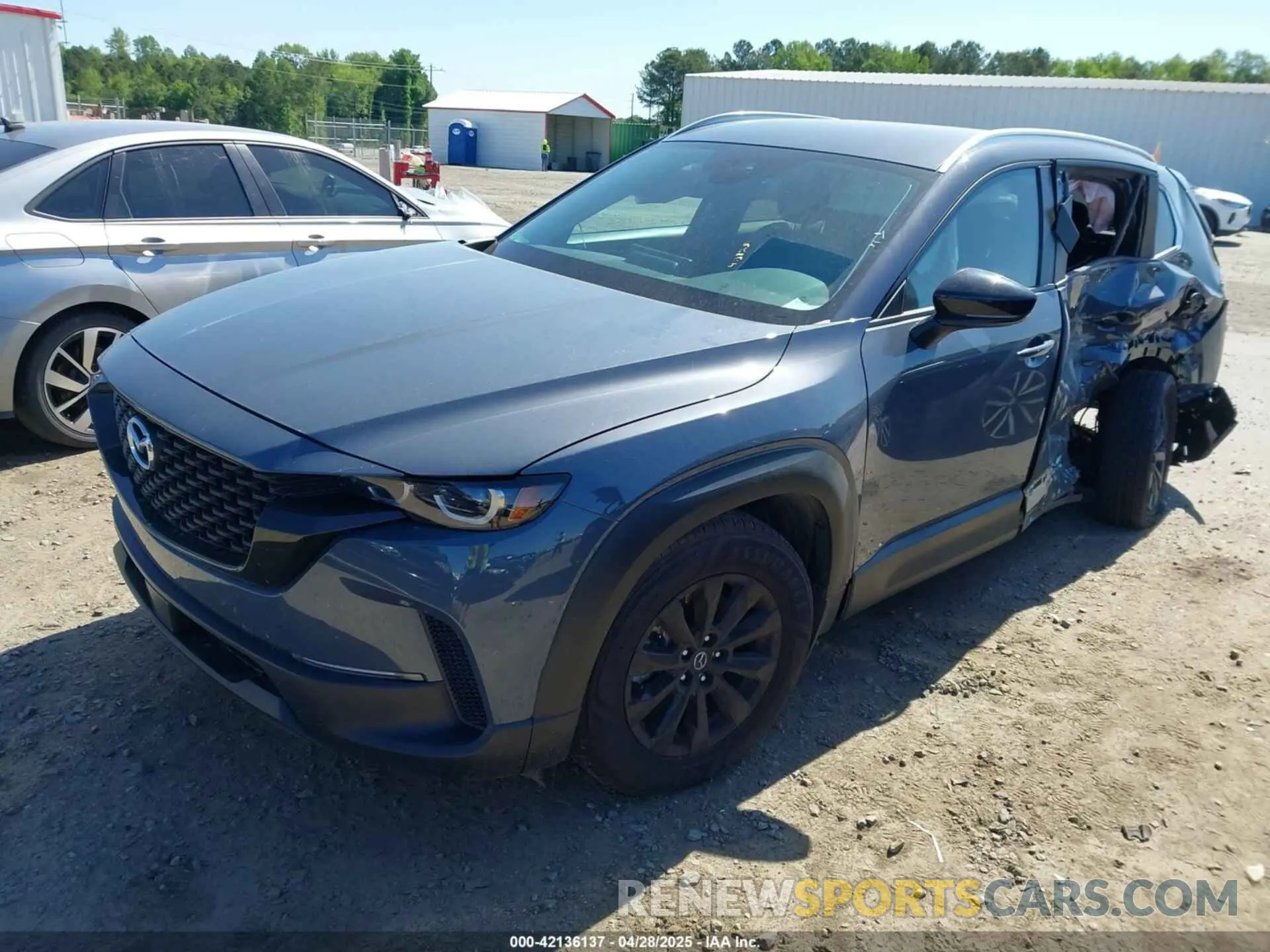 2 Photograph of a damaged car 7MMVABAM5RN192435 MAZDA CX-50 2024