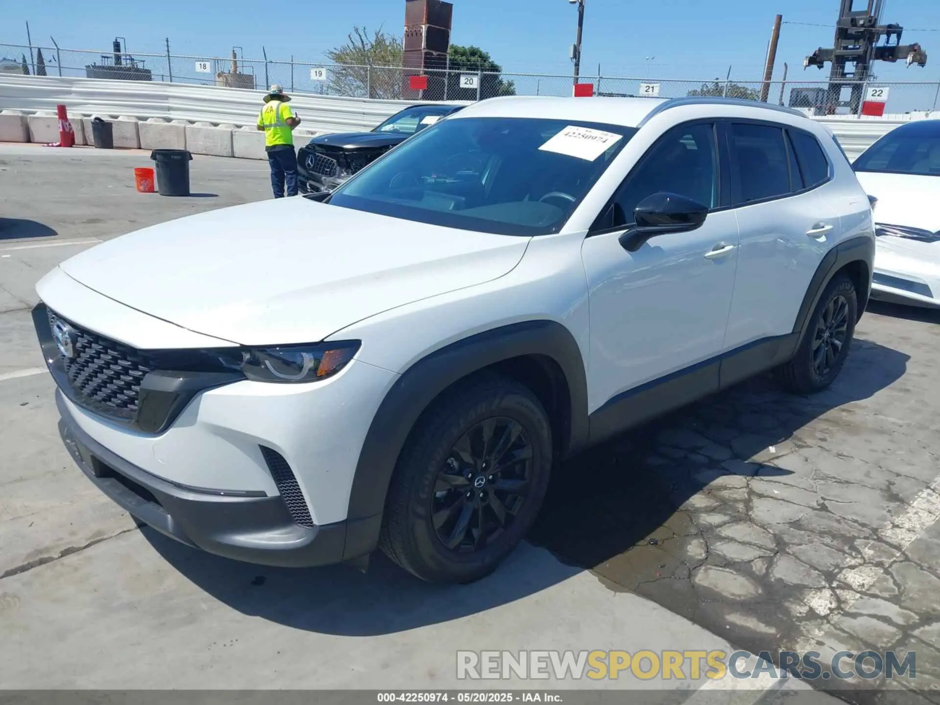 2 Фотография поврежденного автомобиля 7MMVABAM6RN215530 MAZDA CX-50 2024