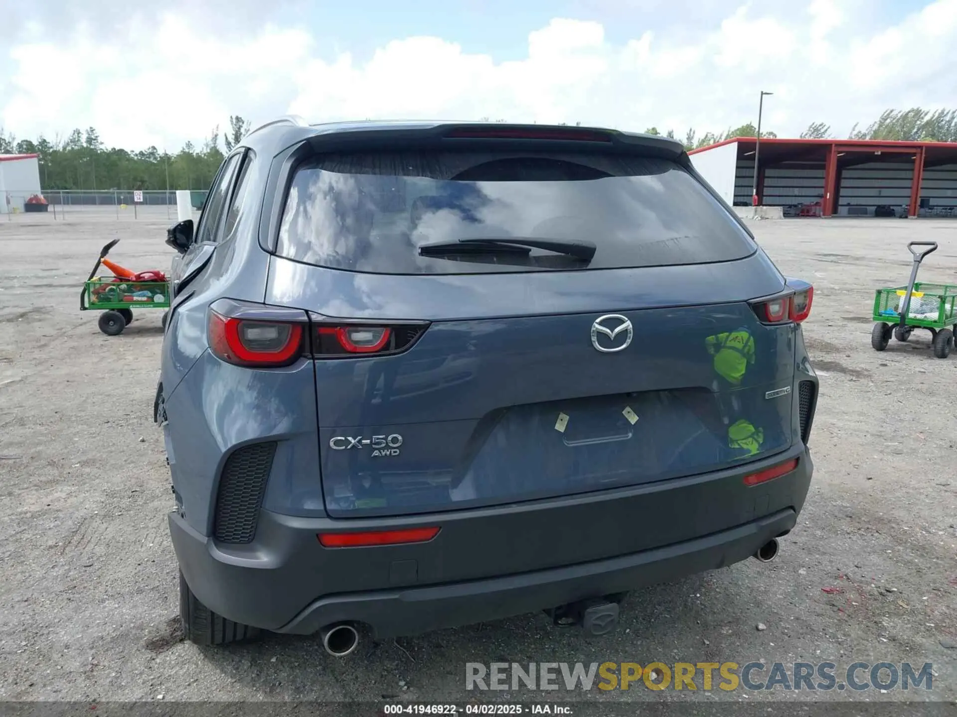 12 Photograph of a damaged car 7MMVABAMXRN191832 MAZDA CX-50 2024
