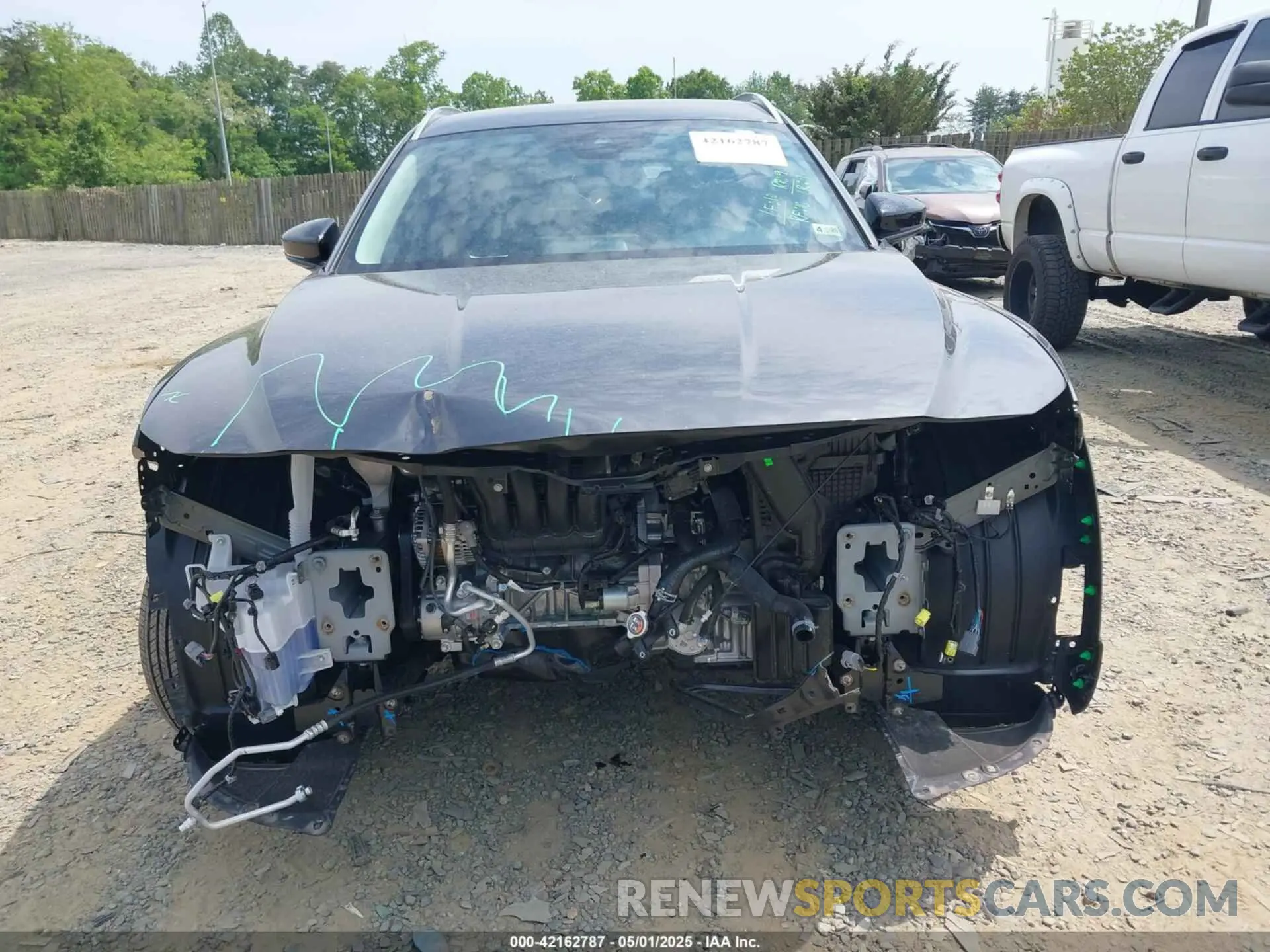 12 Photograph of a damaged car 7MMVABBM3RN212440 MAZDA CX-50 2024