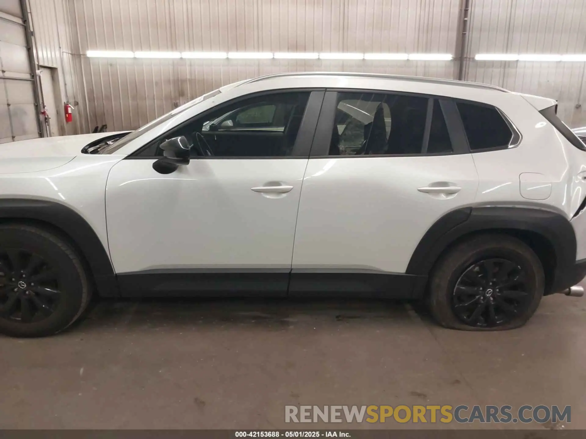 15 Photograph of a damaged car 7MMVABBM3RN243297 MAZDA CX-50 2024