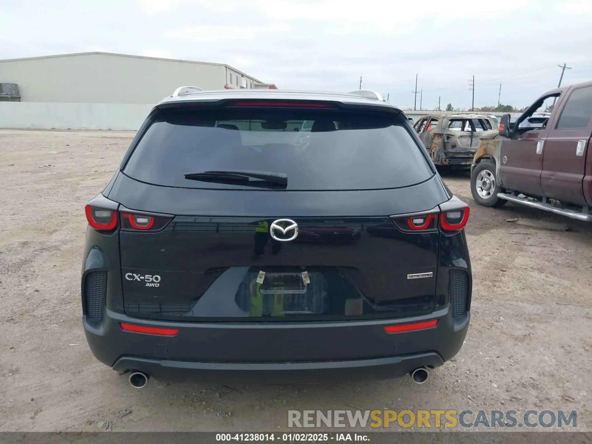 16 Photograph of a damaged car 7MMVABBM4RN183708 MAZDA CX-50 2024