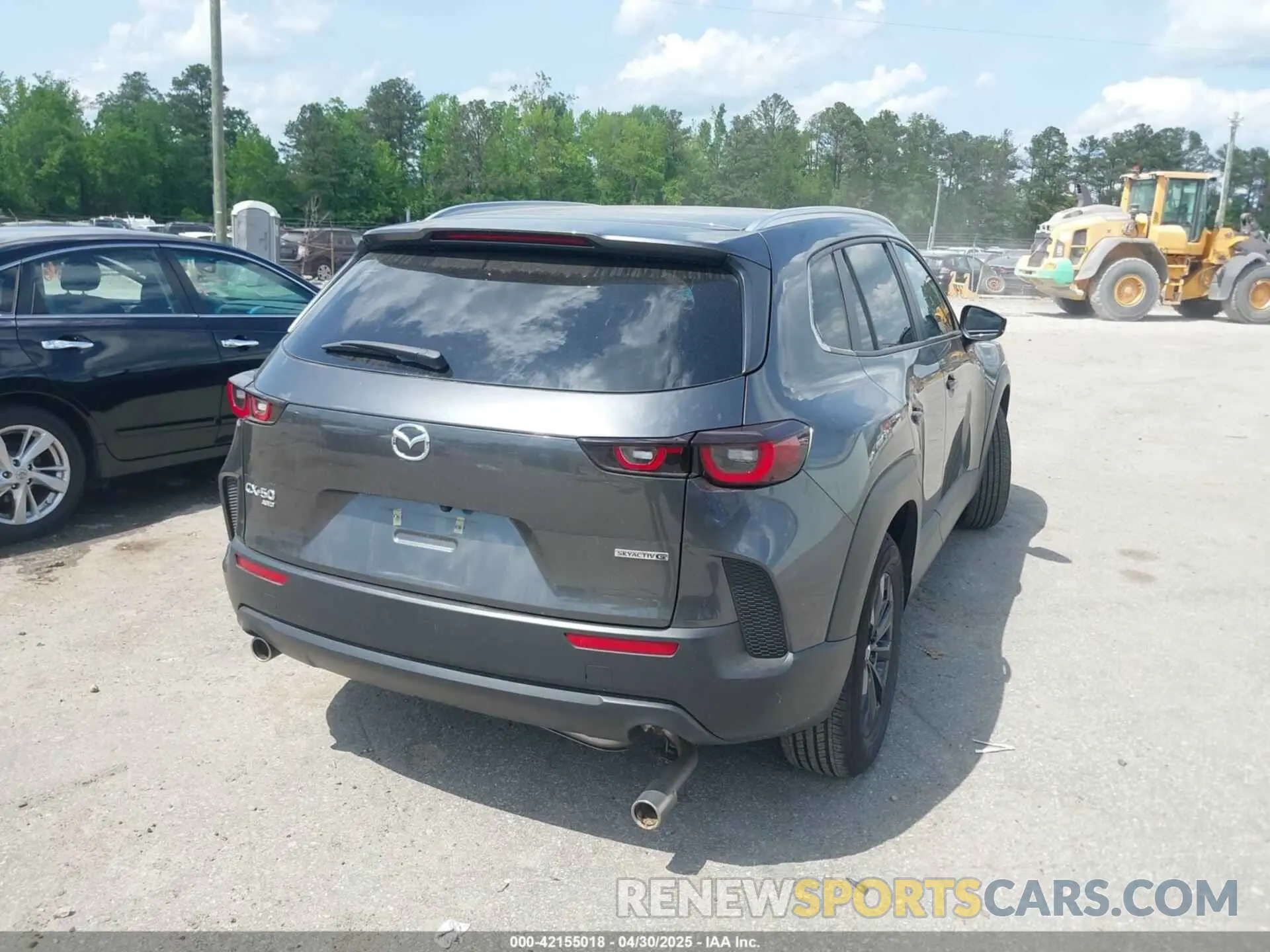 4 Photograph of a damaged car 7MMVABBM6RN226252 MAZDA CX-50 2024