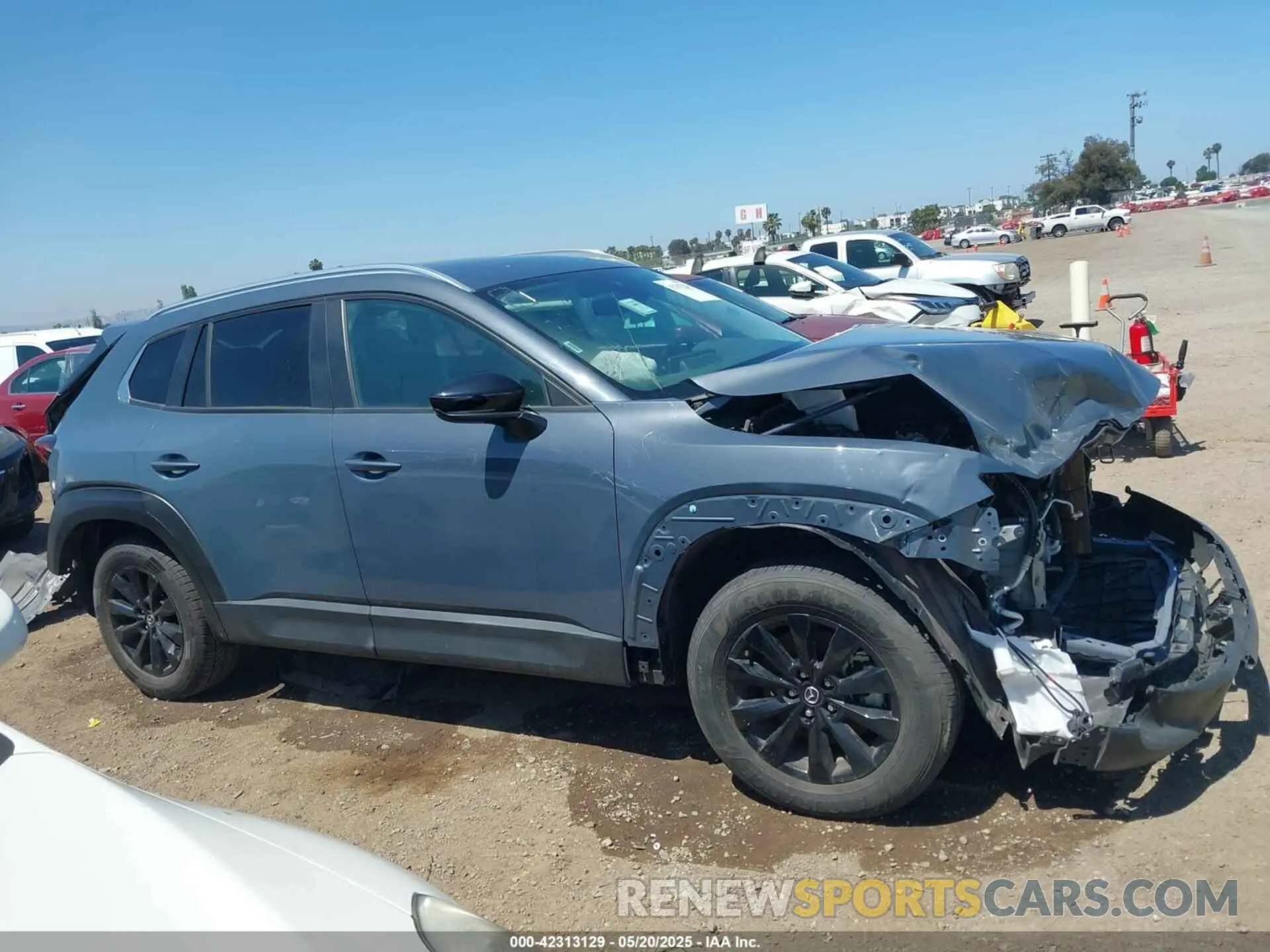 13 Photograph of a damaged car 7MMVABBM7RN165817 MAZDA CX-50 2024
