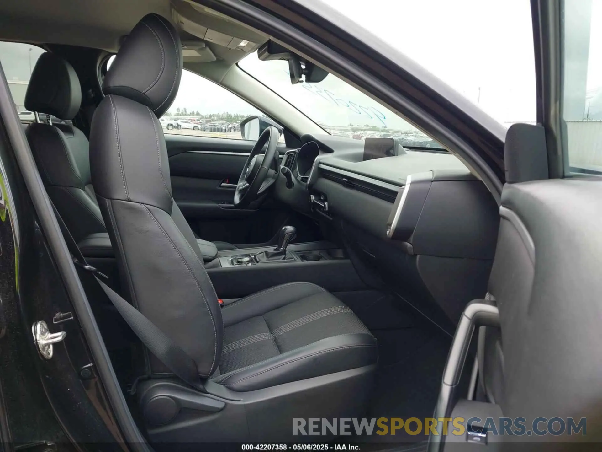 5 Фотография поврежденного автомобиля 7MMVABBM8RN175773 MAZDA CX-50 2024
