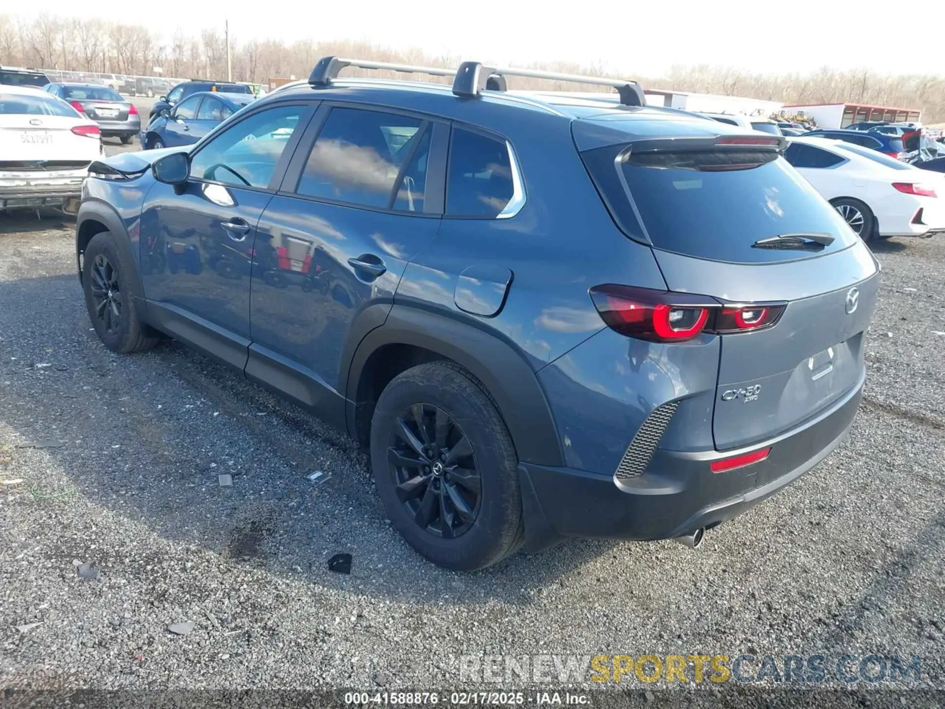 3 Photograph of a damaged car 7MMVABBM8RN232098 MAZDA CX-50 2024
