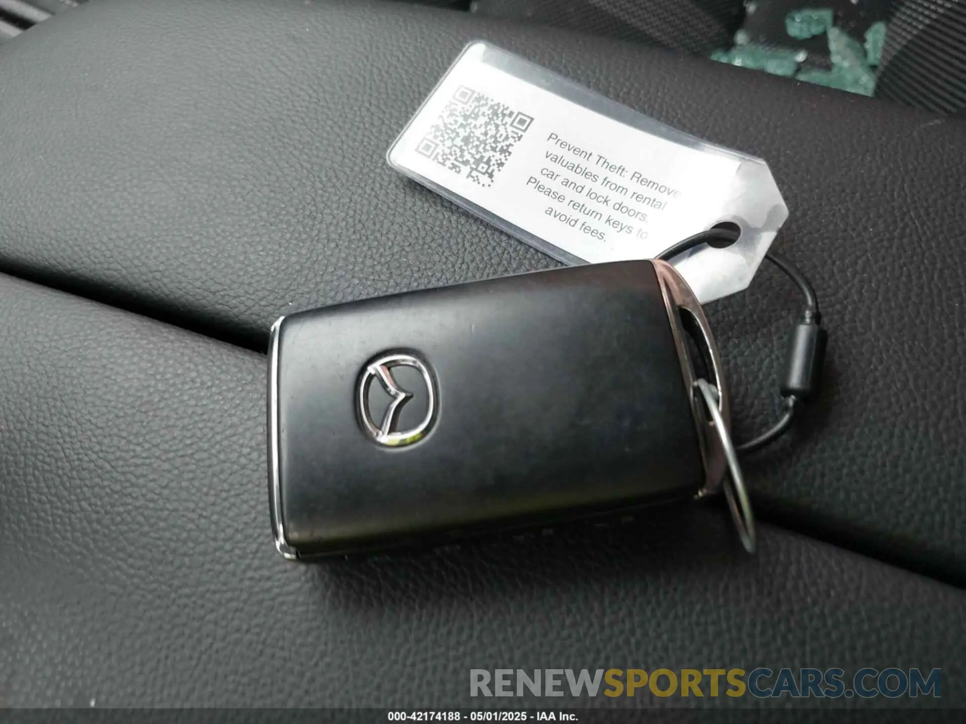 11 Photograph of a damaged car 7MMVABBMXRN183342 MAZDA CX-50 2024