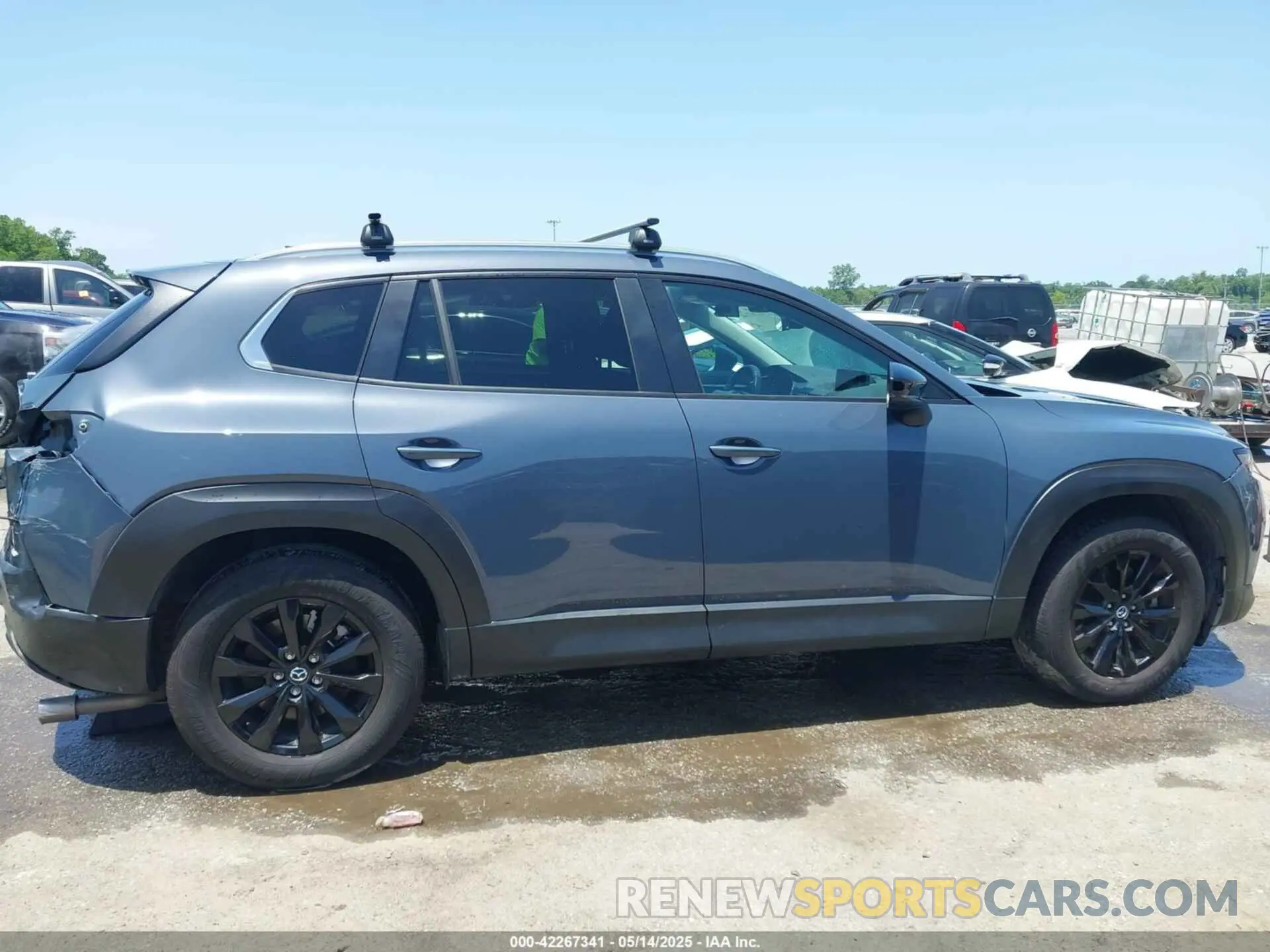 13 Photograph of a damaged car 7MMVABDM3RN196530 MAZDA CX-50 2024